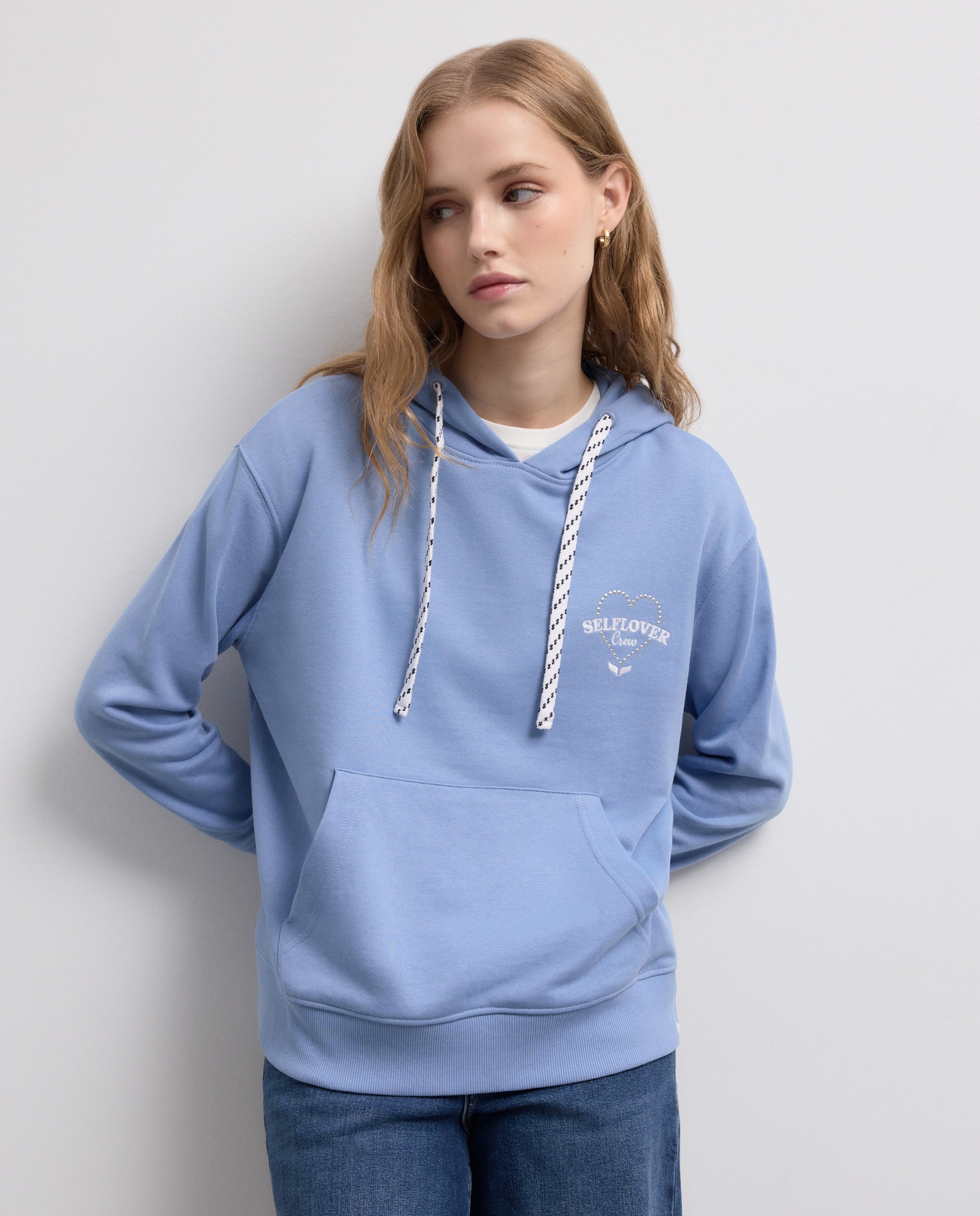 Imagem 0 de Sweatshirt com Capuz Fechado e Bordado