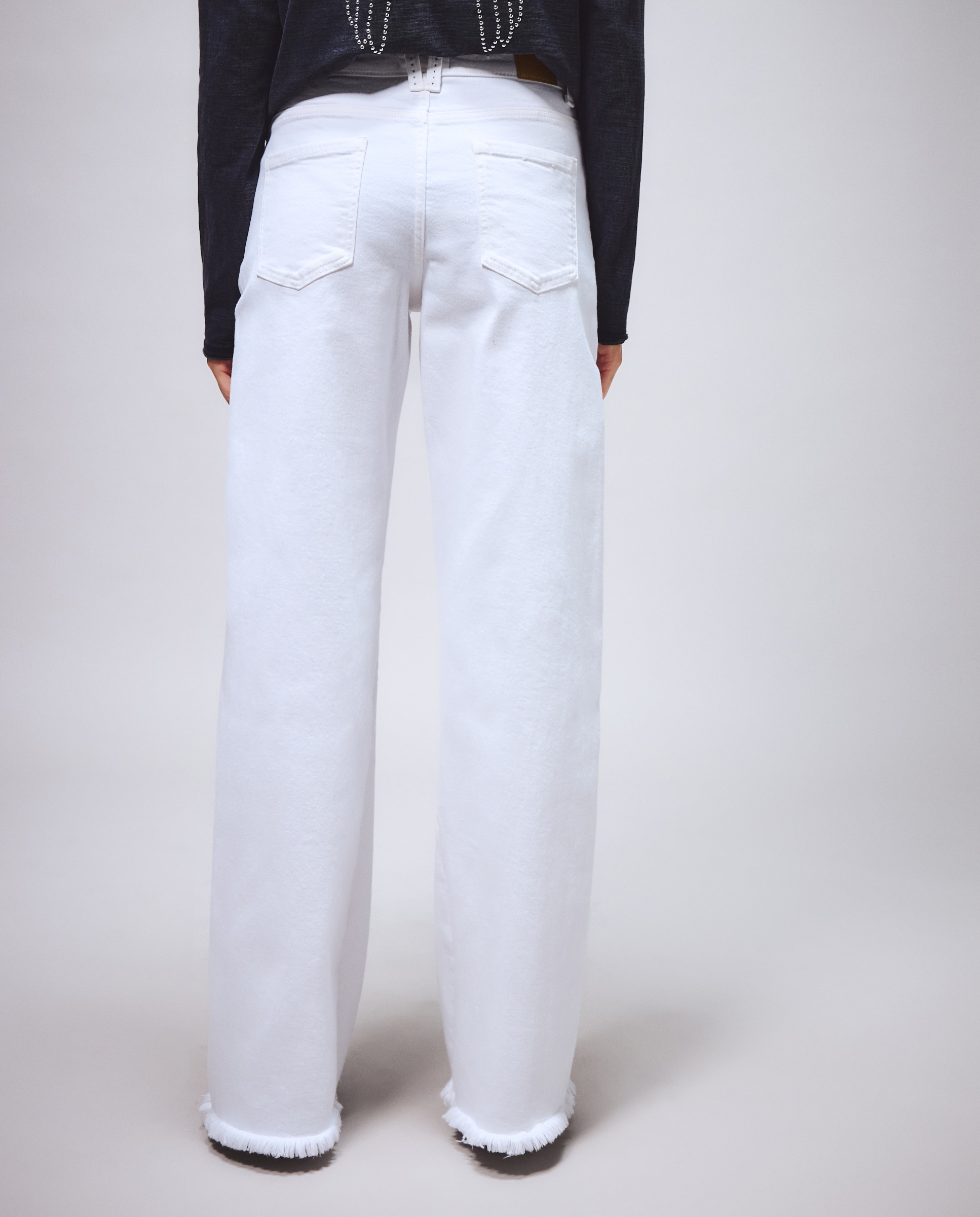 Imagen 3 de Pantalón wide leg de mujer con estrellas y strass - Green Coast - Blanco Blanco