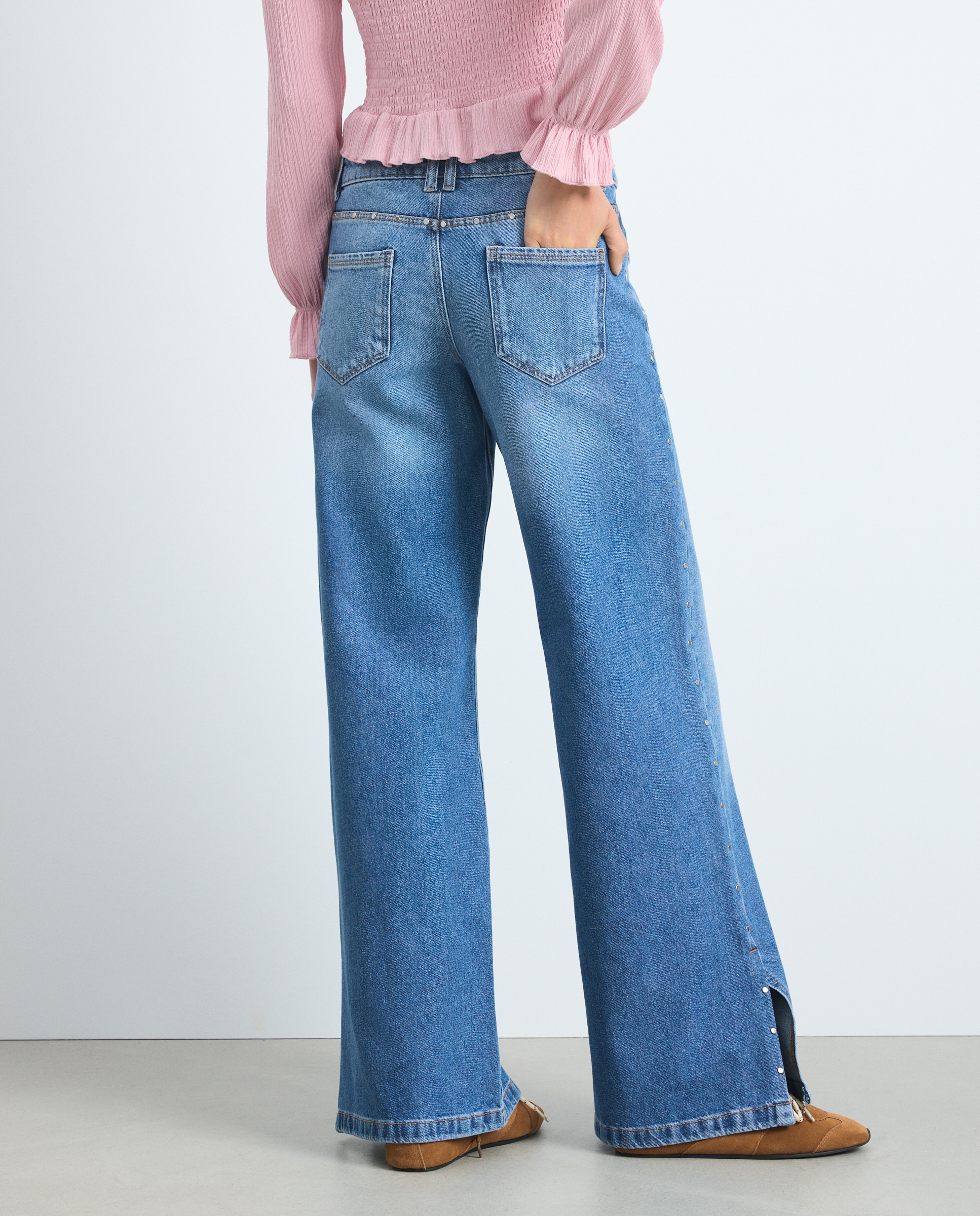 Imagen 3 de Pantalón yoke de mujer con tachas - Green Coast - Azul pálido Azul pálido