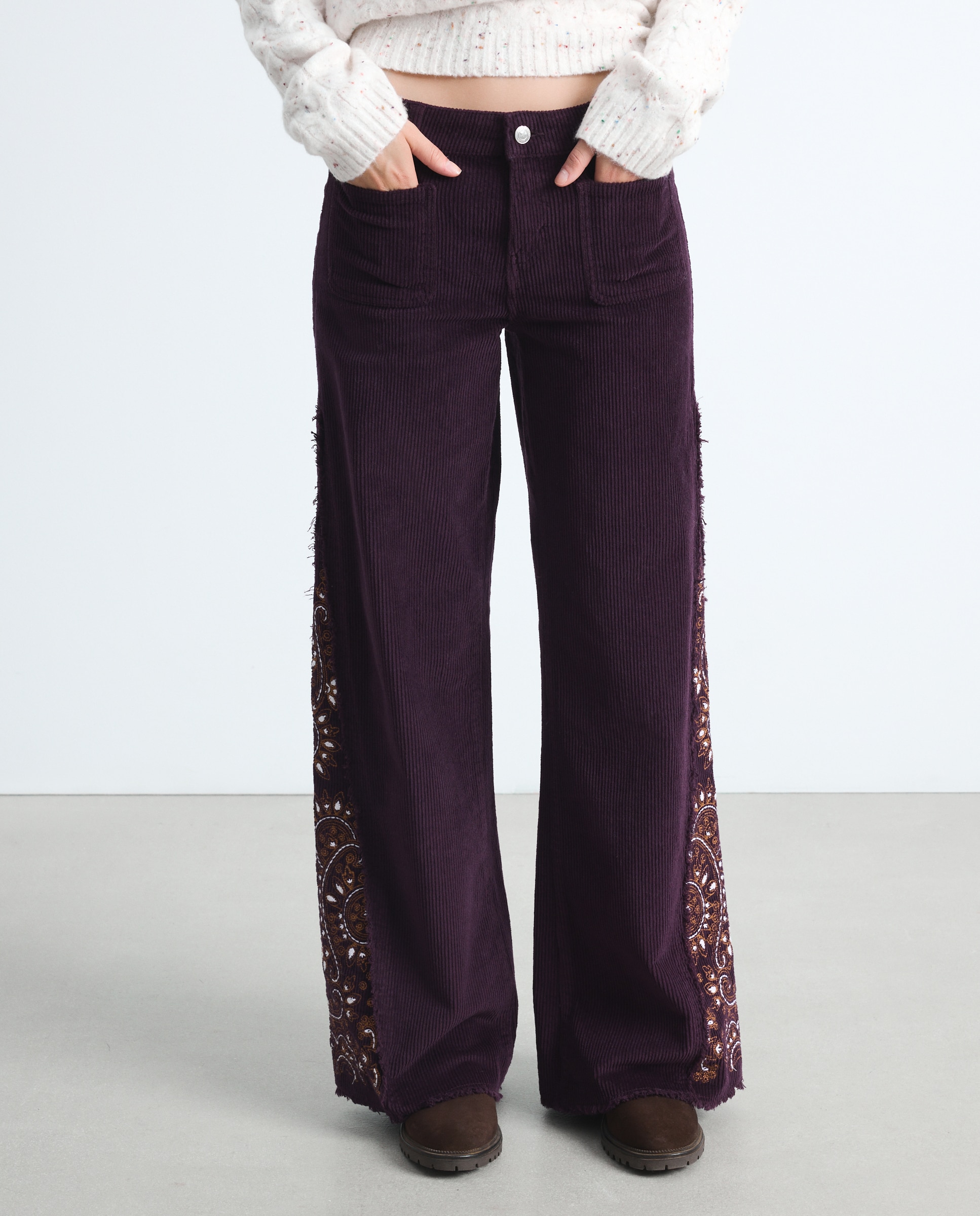 Pantalón pana bordado quilla mujer - Green Coast - 291 Berenjena 291 Berenjena-2