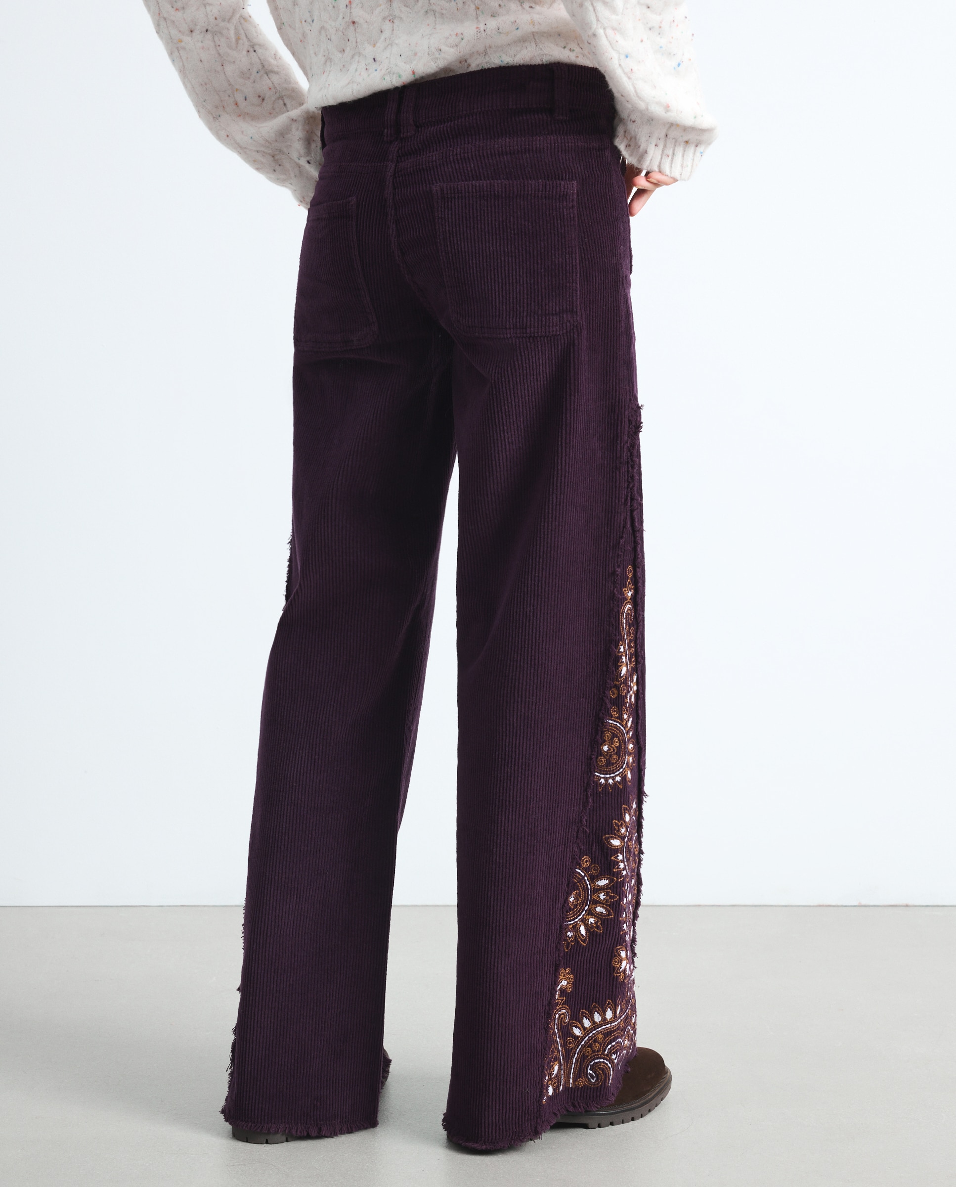 Pantalón pana bordado quilla mujer - Green Coast - 291 Berenjena 291 Berenjena-3