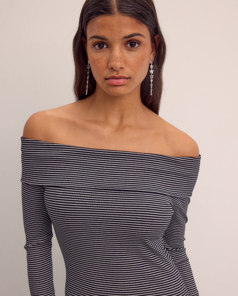 Vestido Comprido Canelado às Riscas de Fio Metalizado com Decote à Barco e Manga Comprida Preto-2