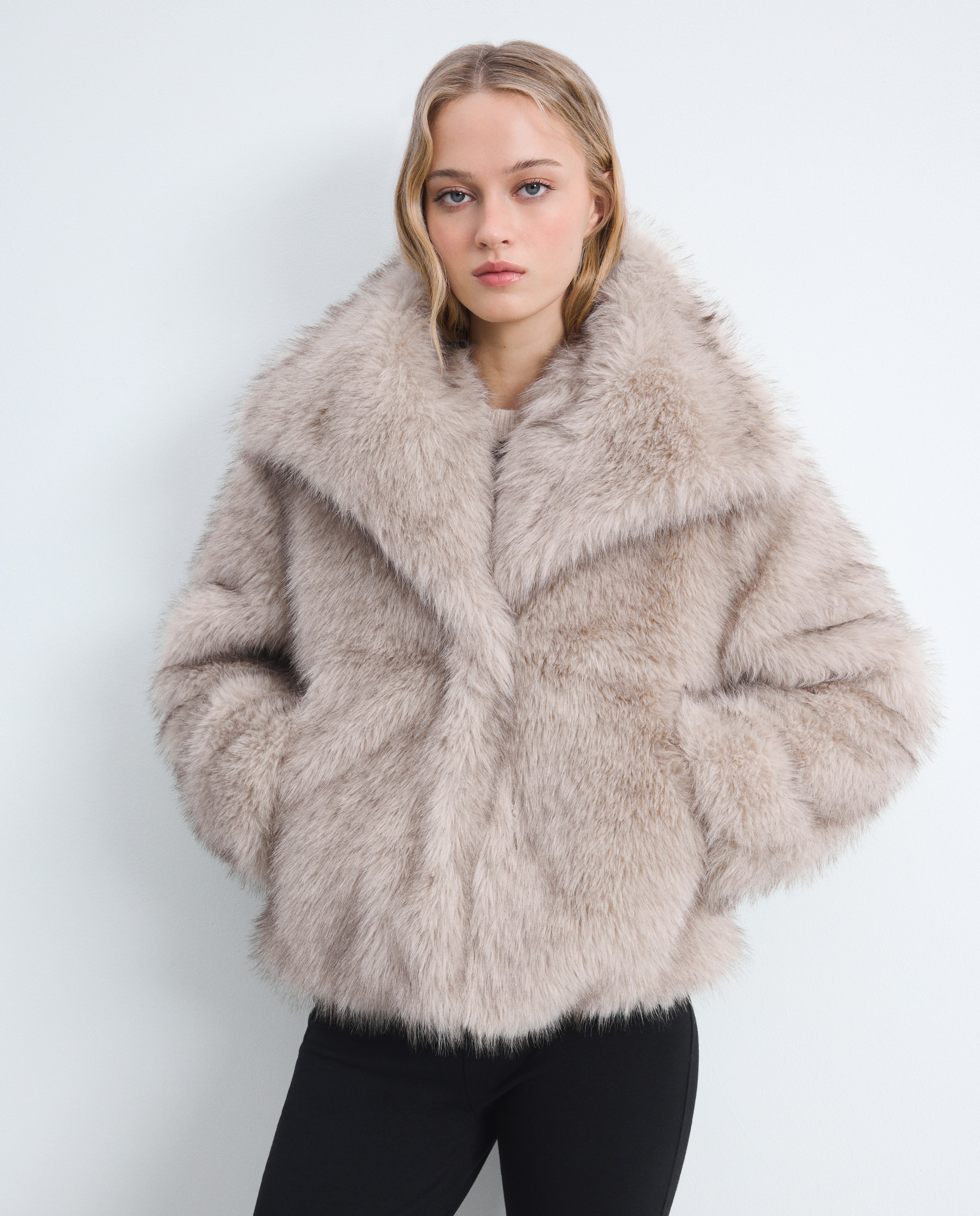 Imagen 2 de Chaquetón de mujer pelo cuello xl - Green Coast - 120 Crudo 120 Crudo