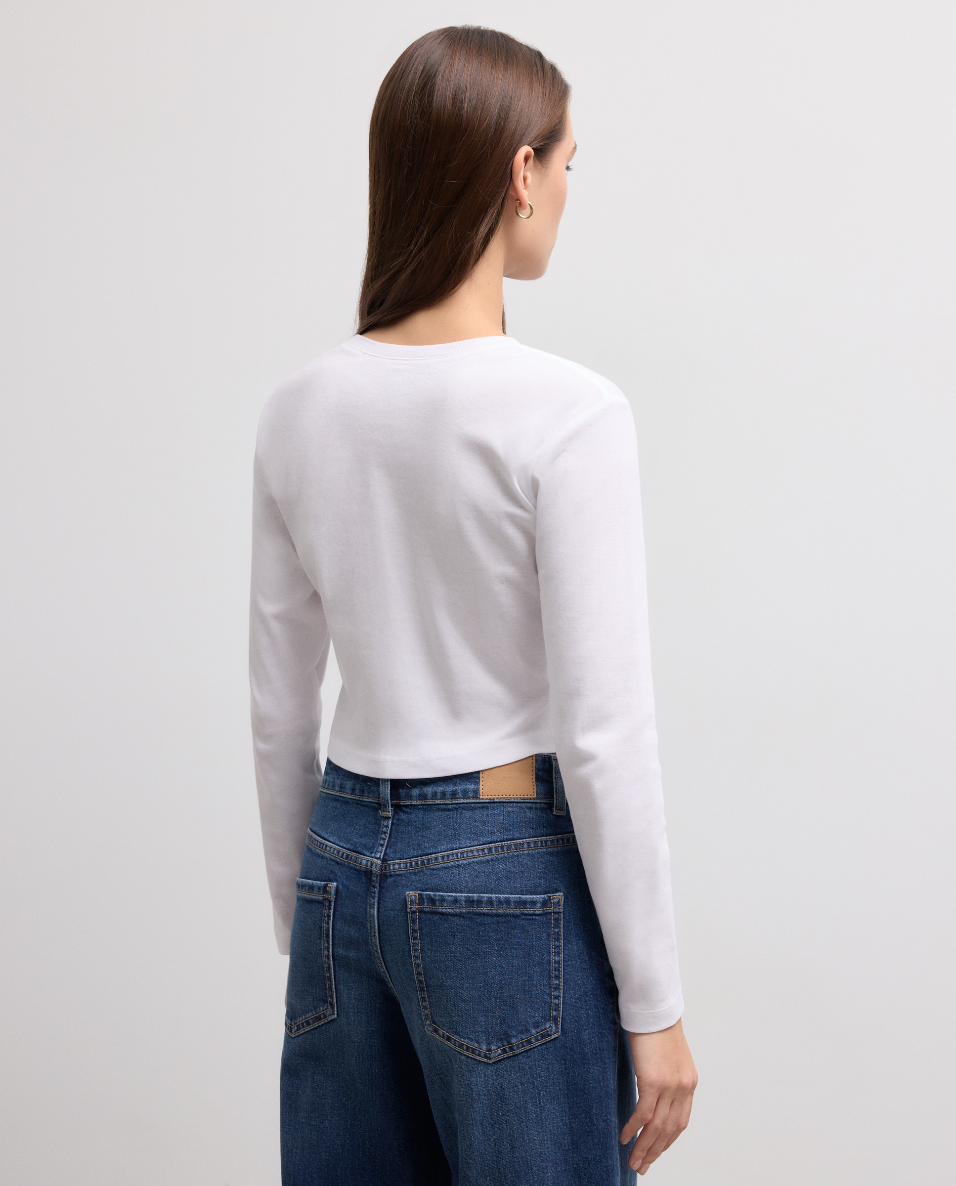 Camisola de Manga Comprida e Decote Redondo com Estrela de Tachas Branco-3