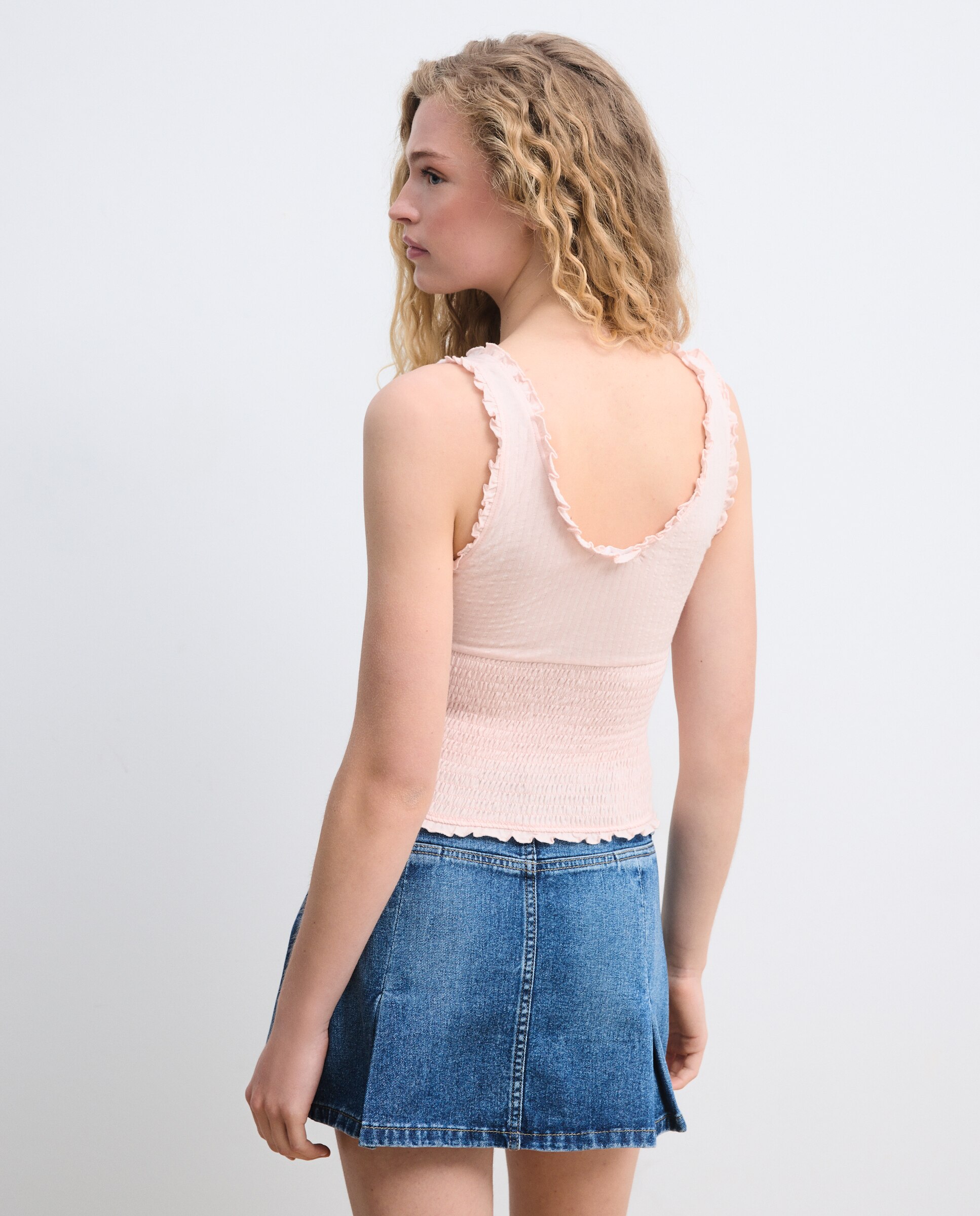 Imagen 3 de Camiseta top de mujer sin mangas con nido abeja en cintura - Green Coast - 260 Salmón 260 Salmón