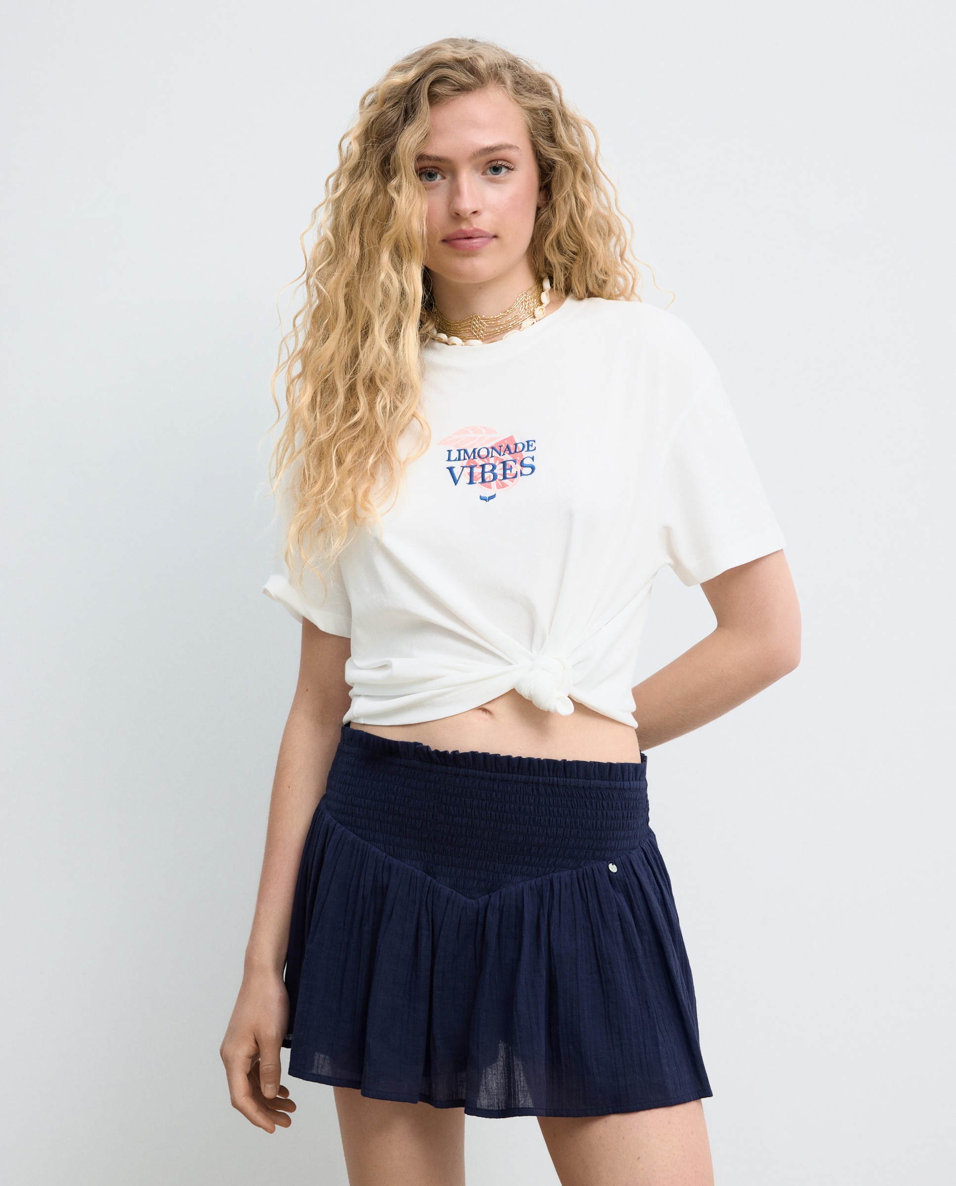 Camiseta de mujer con print frontal en espalda - Green Coast - Blanco roto Blanco roto-1
