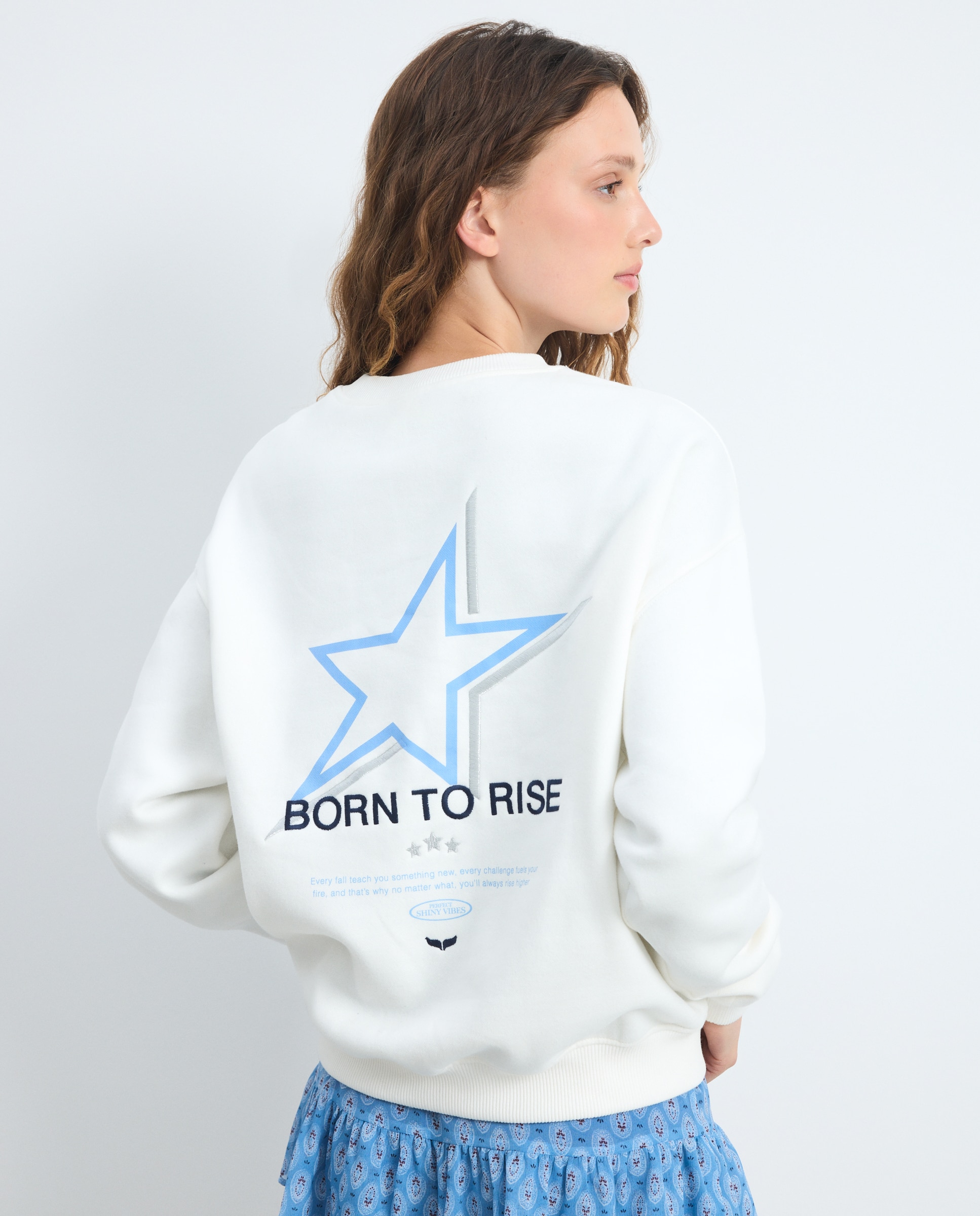 Sweatshirt Oversize com Logótipo Branco-marfim-3