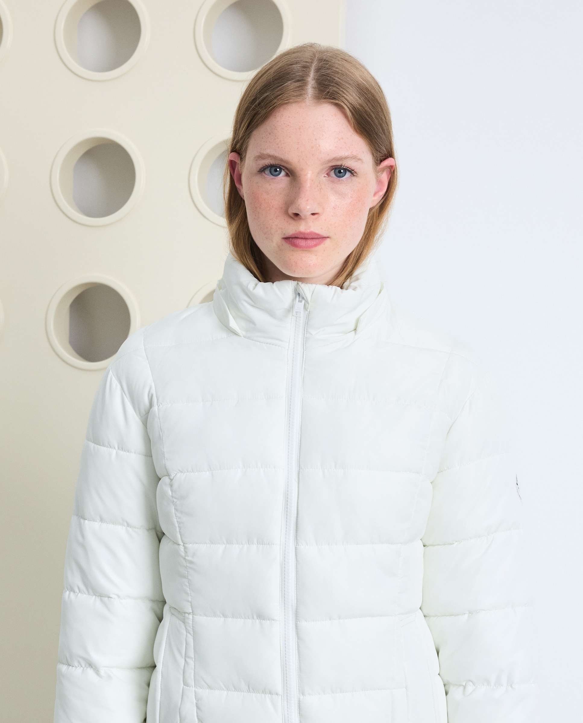 Imagen 3 de Abrigo acolchado corto pelo de mujer - Green Coast - Blanco Blanco