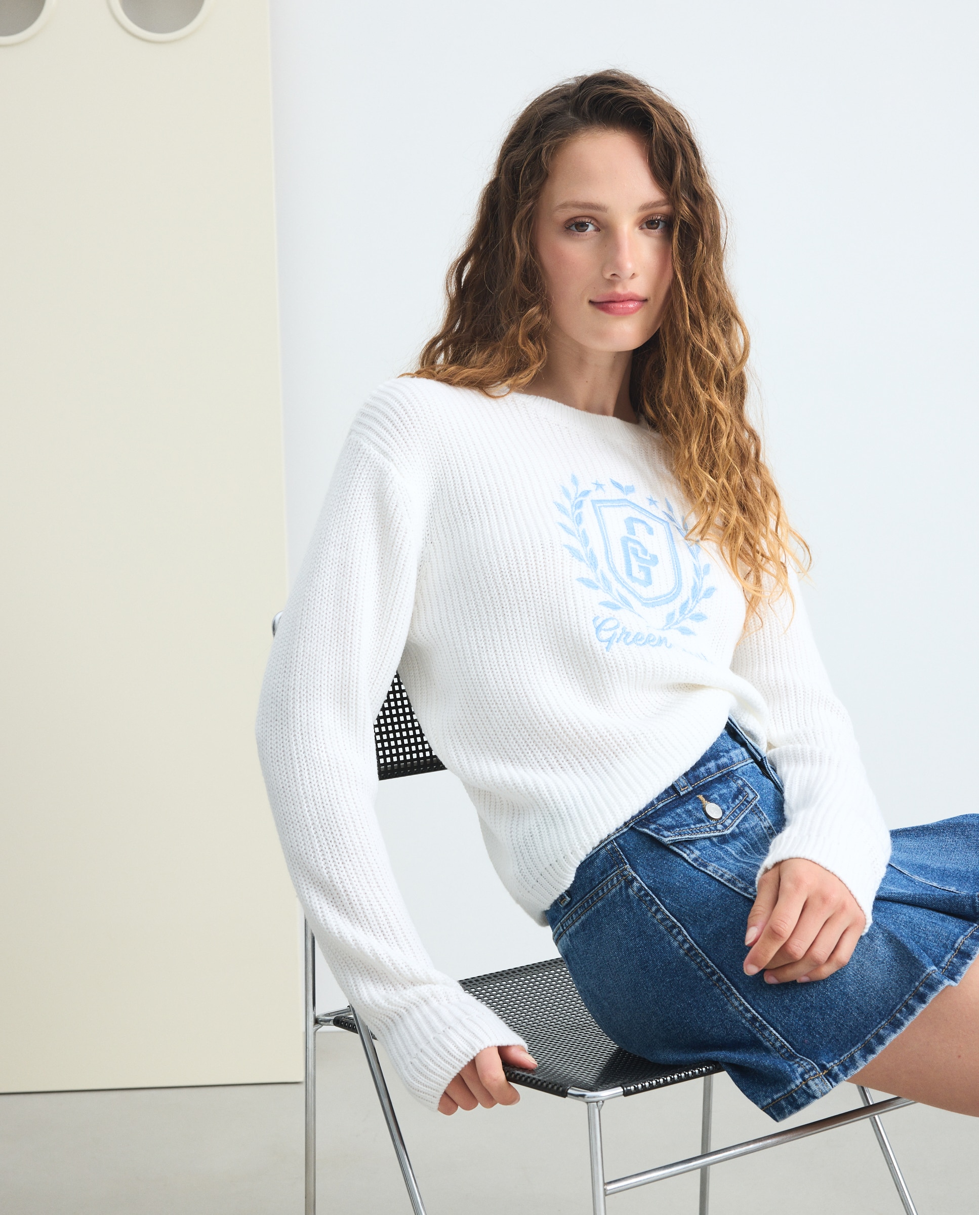 Camisola de Malha com Escudo 120 Cru-3