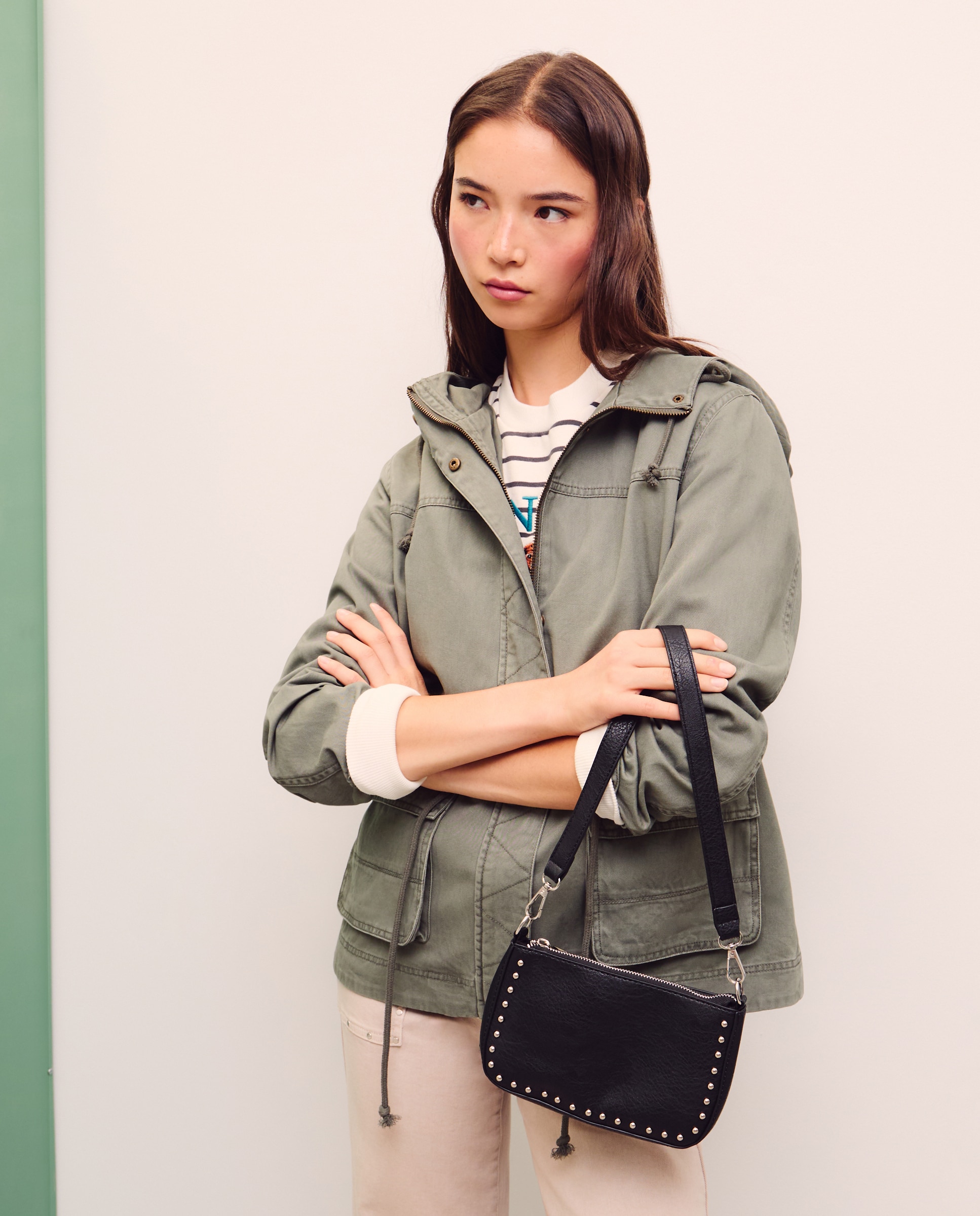 Mala a Tiracolo com Estrelas Preto-4