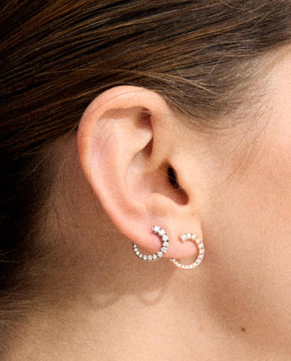 Pendientes de aro Sasa de oro y diamantes - Gold & Roses - Blanco Blanco-3