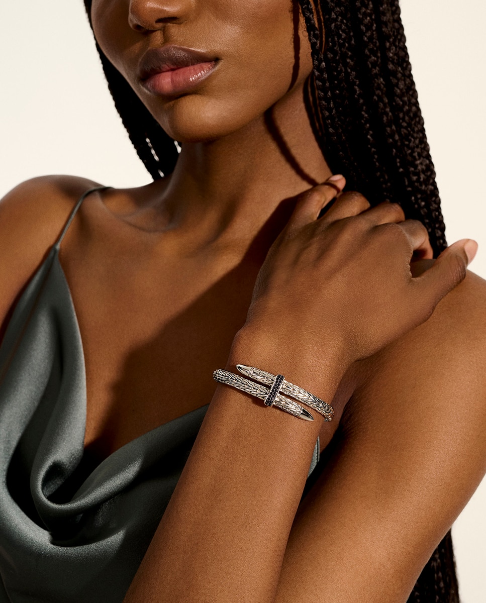 Pulsera Spear de plata y zafiro negro Negro John Hardy · El Corte