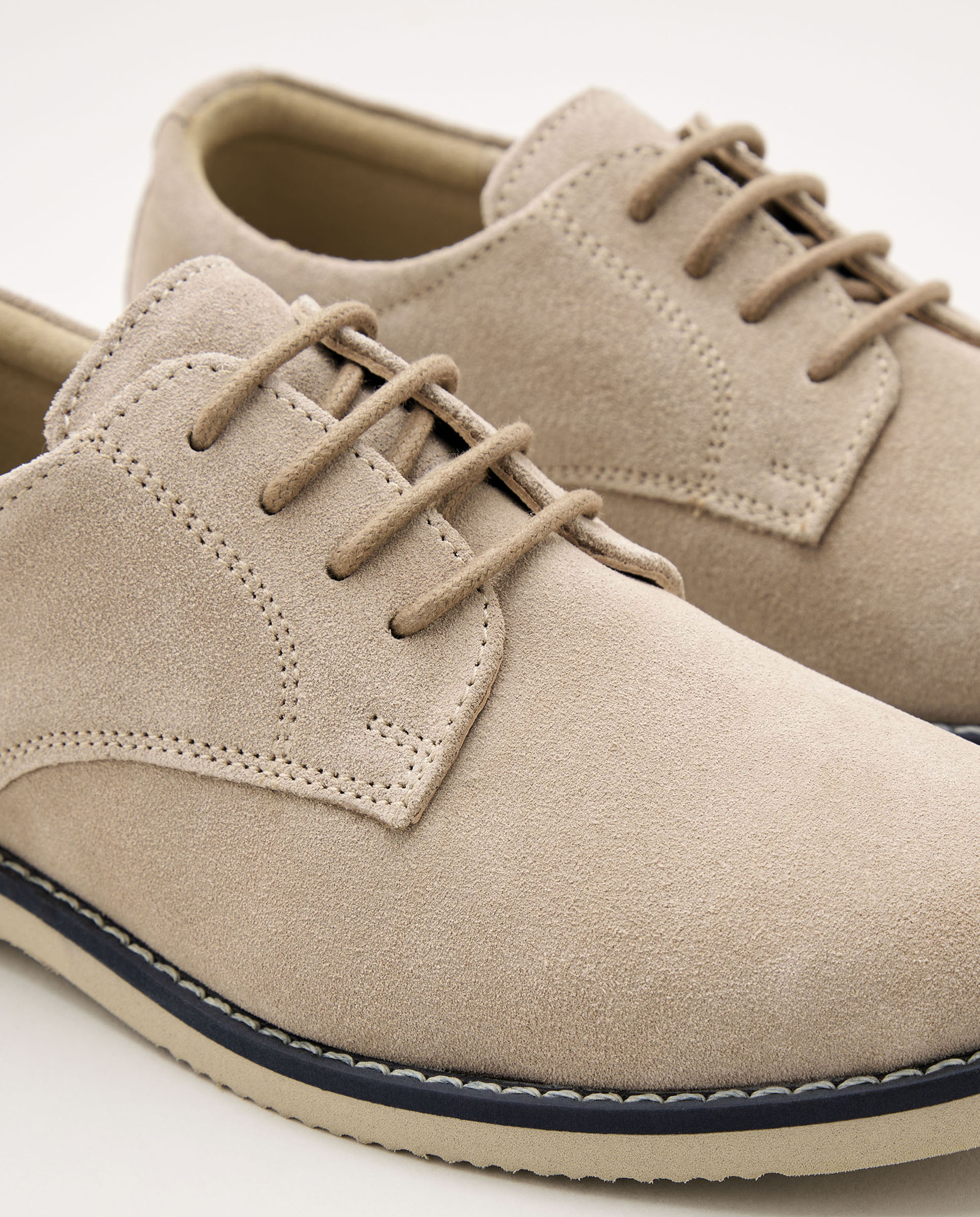 Bluchers em Croute Bege-5