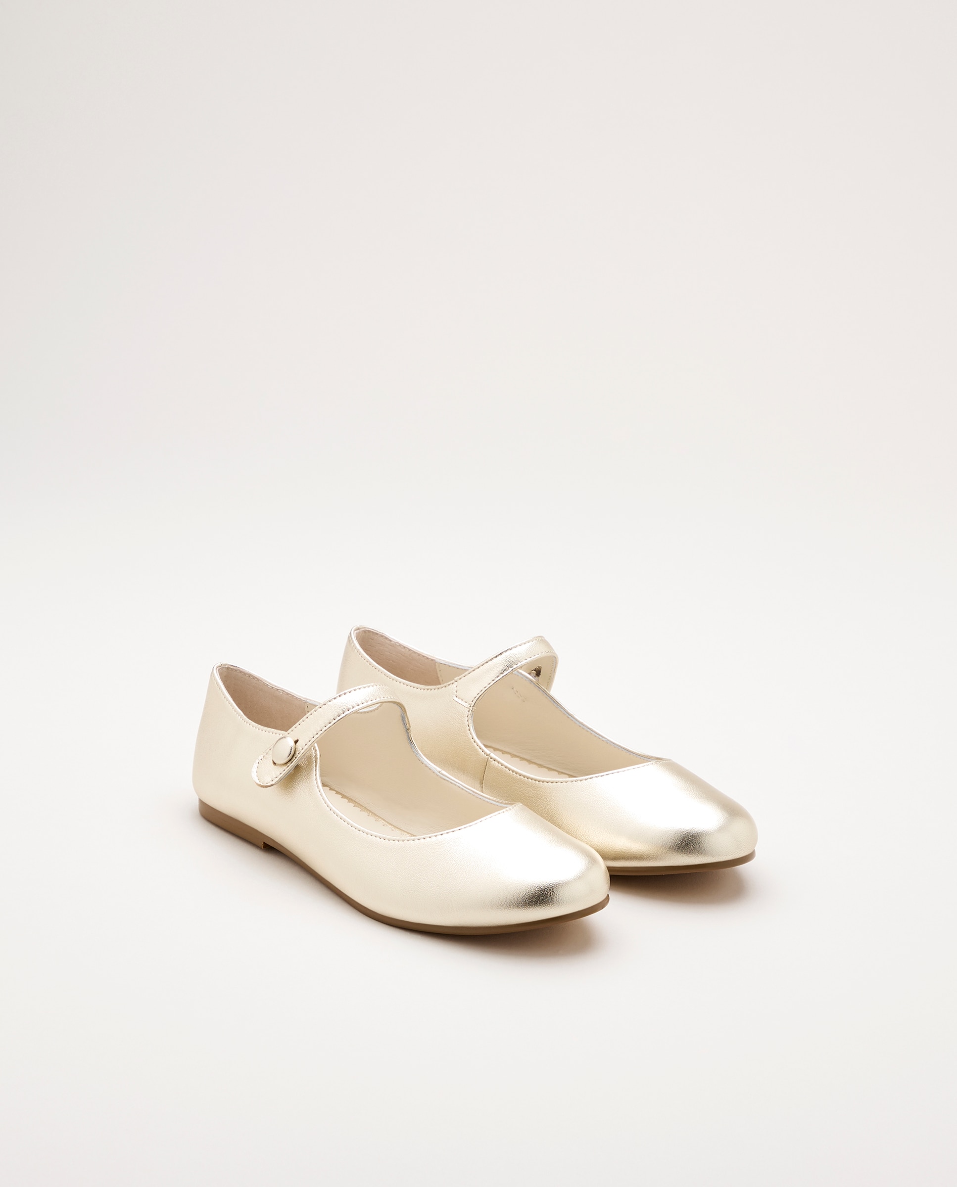 Sapatos de Presilha com Botão e em Pele Ouro-2