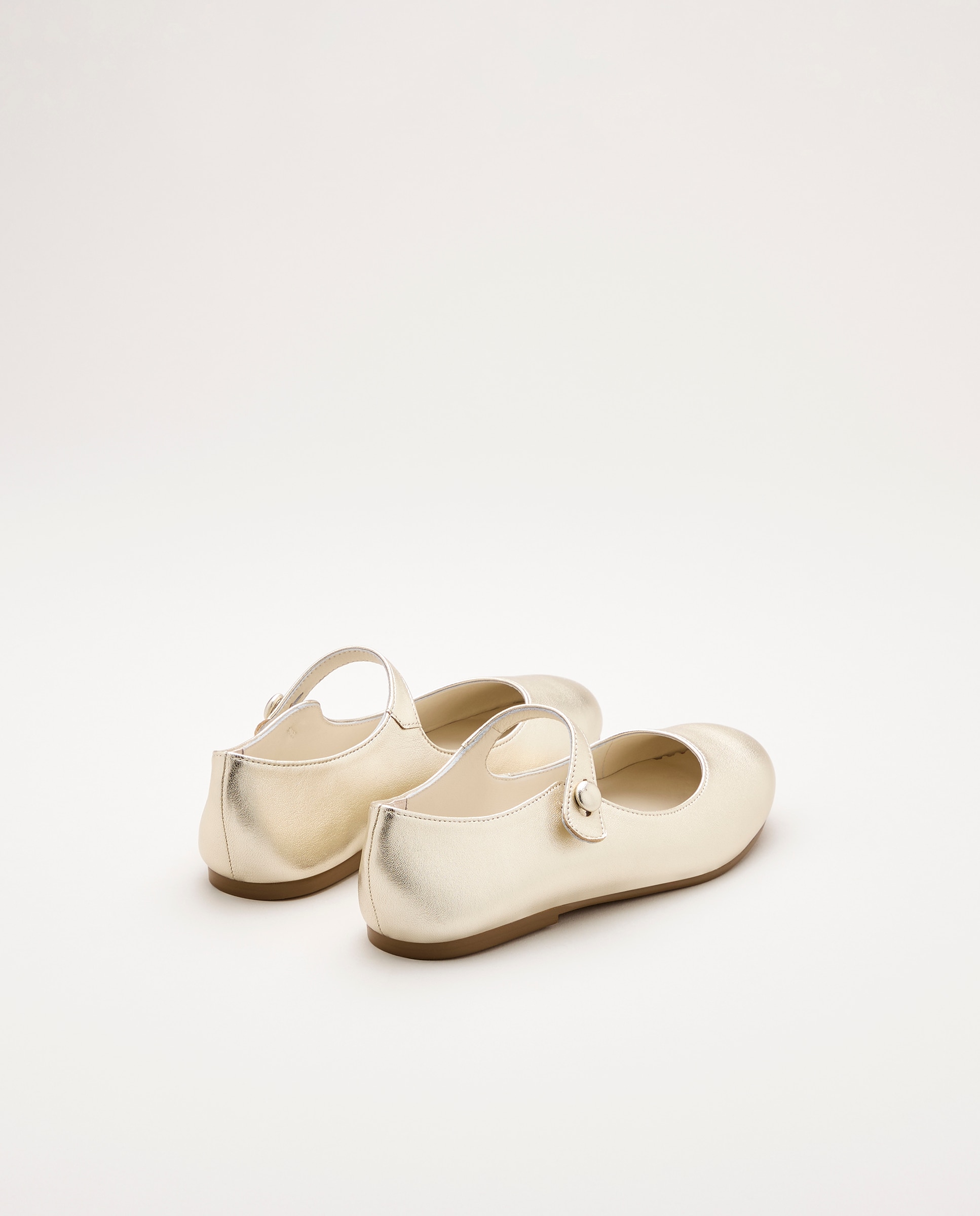 Sapatos de Presilha com Botão e em Pele Ouro-3