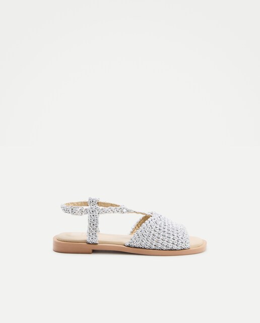 Sandalias de tiras entrelazadas de niña