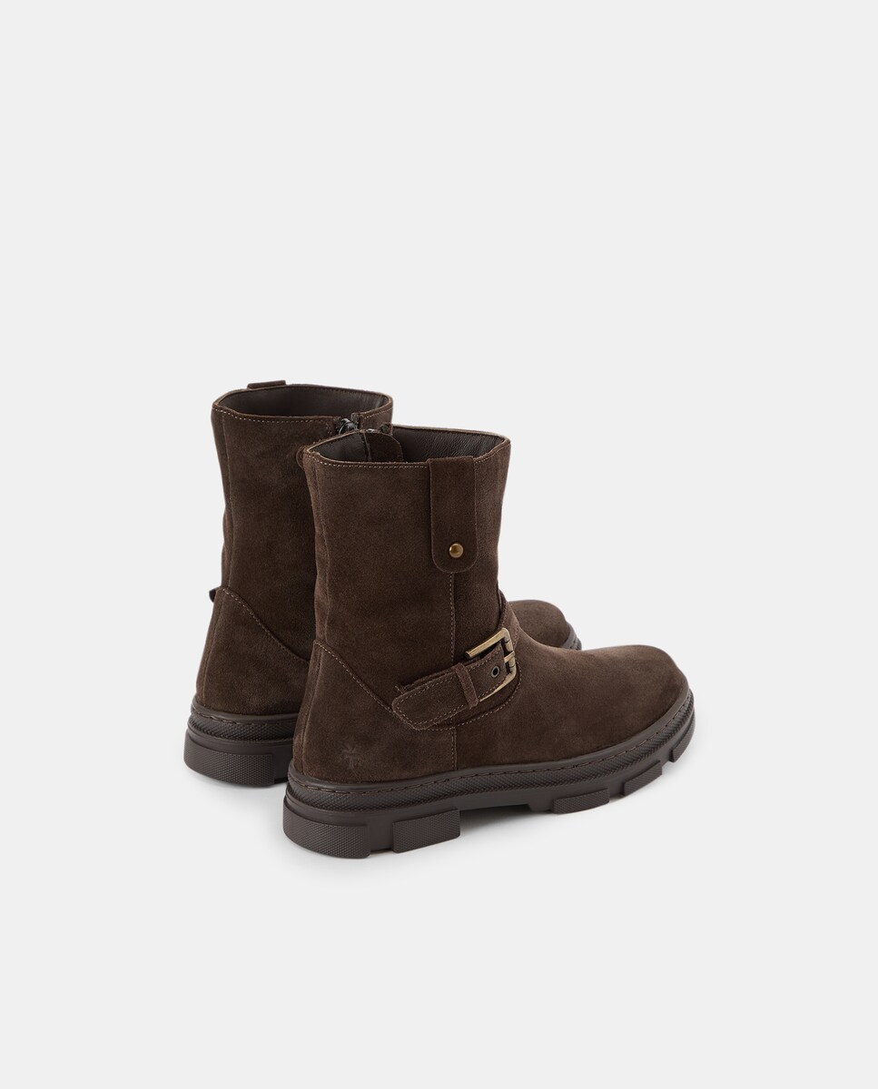 Botas de Croute com Fivela e Biqueira Redonda Chocolate-3