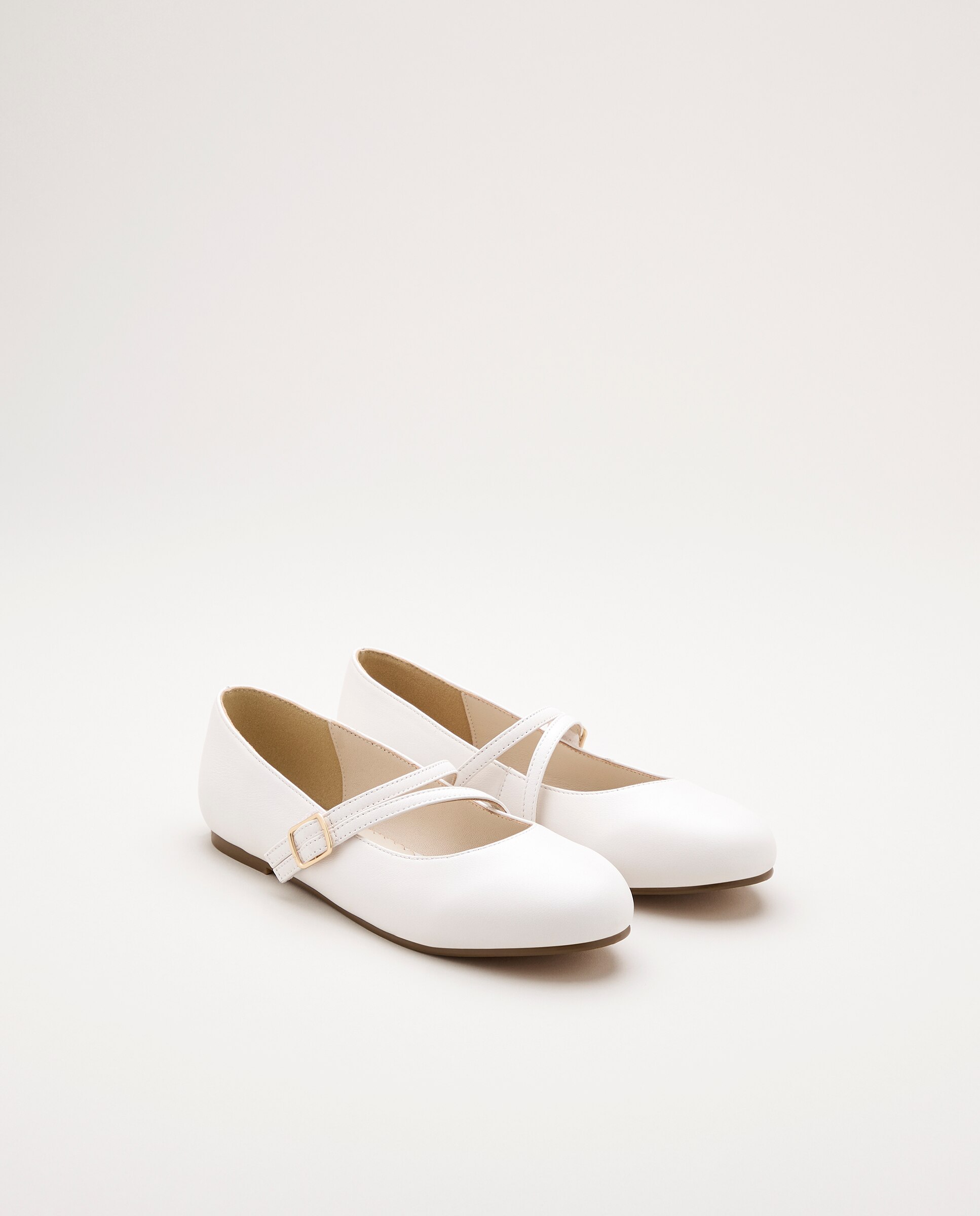 Sapatos de Presilha em Pele com Tira Dupla Cruzada Branco-2