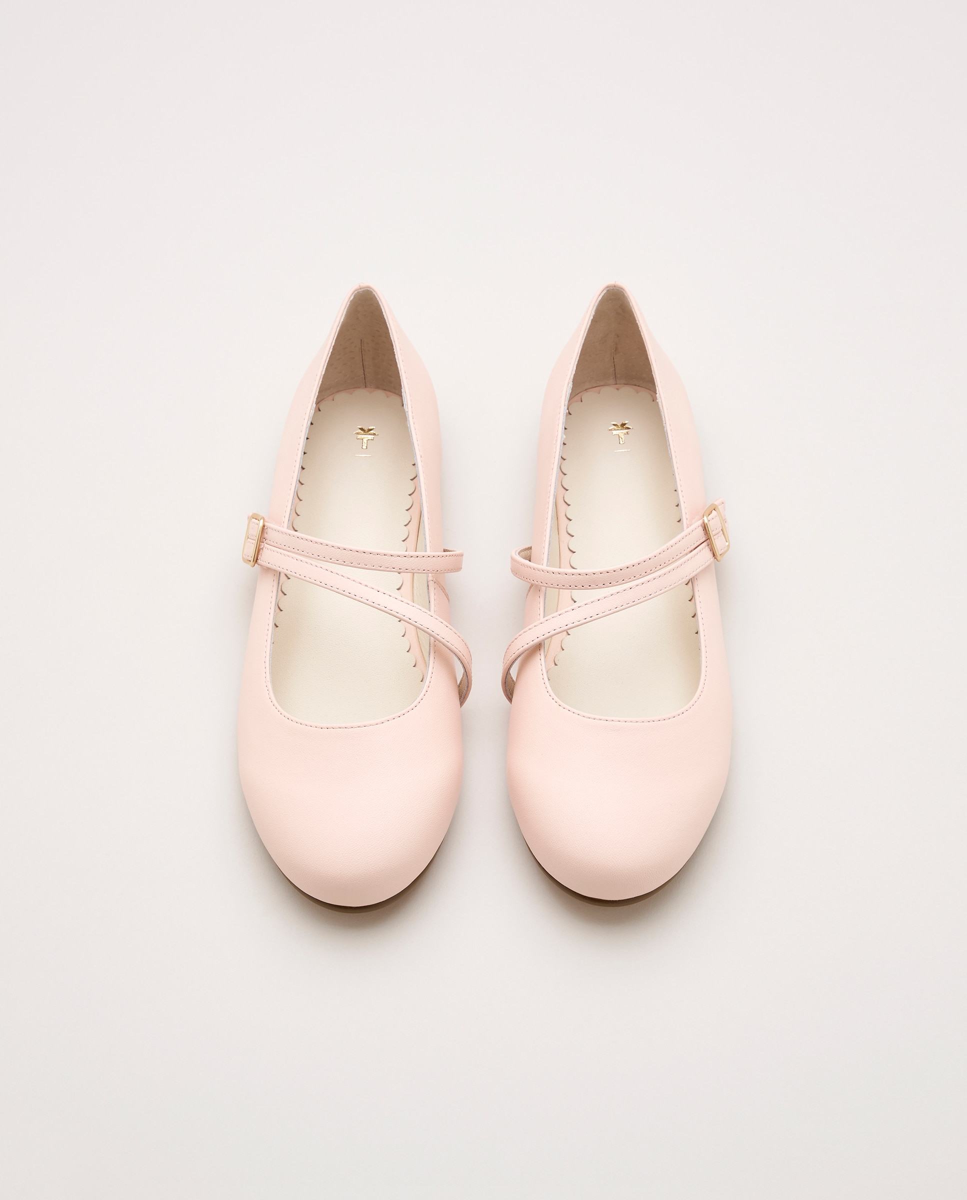 Sapatos de Presilha em Pele com Tira Cruzada Dupla e Biqueira Redonda Coconut El Corte Inglés 200 Rosa-4