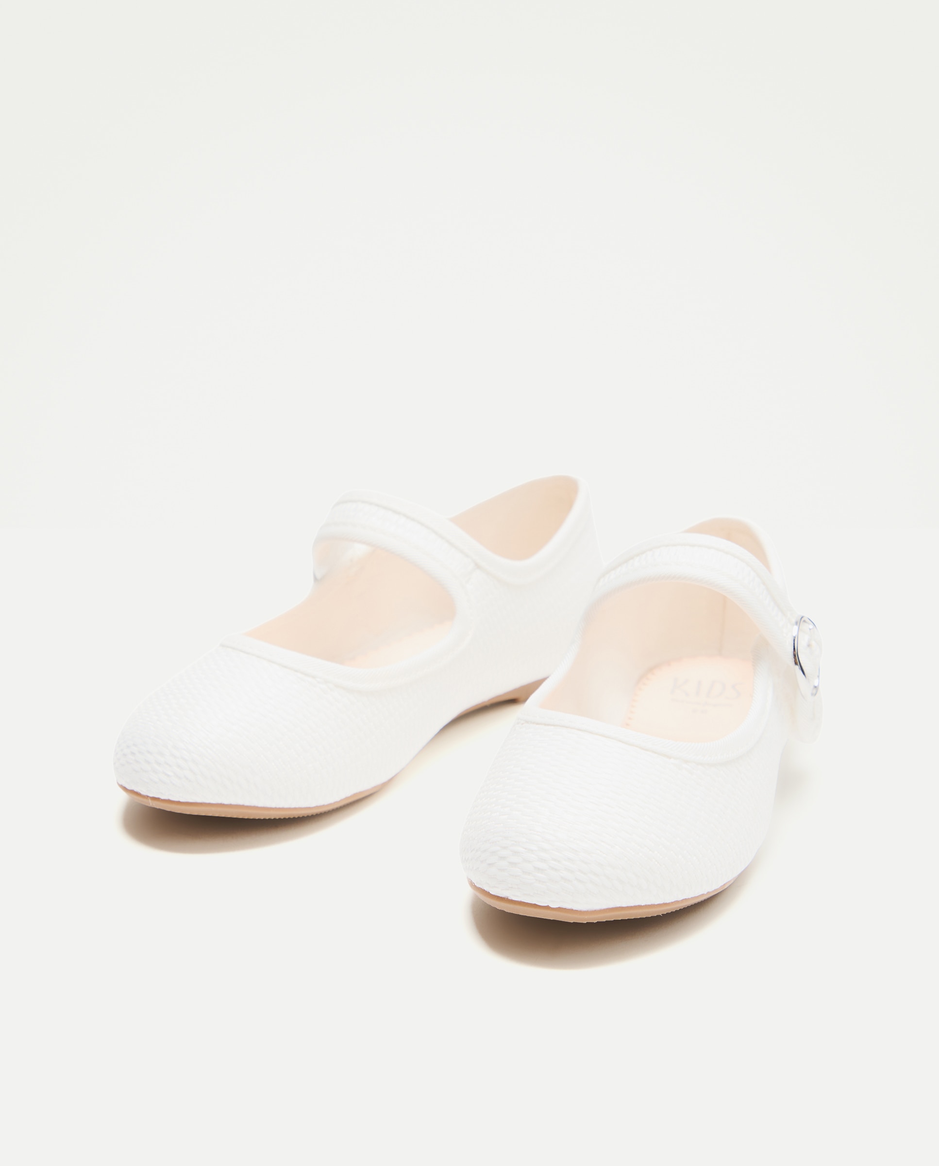 Sapatos de Presilha em Têxtil com Fivela e Biqueira Redonda Branco-2