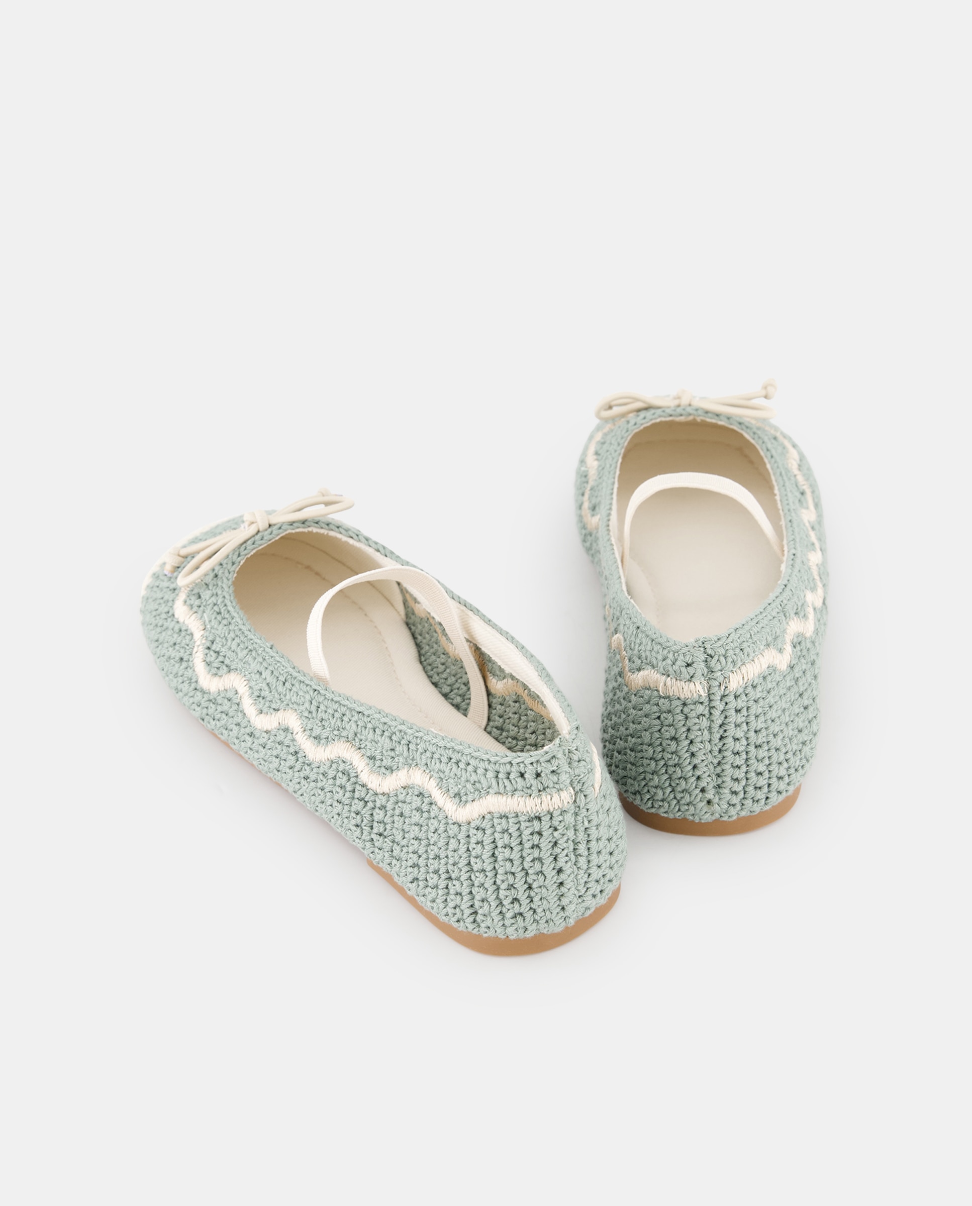 Sapatos de Presilha Tipo Sabrinas de Crochet Verde Pato-3