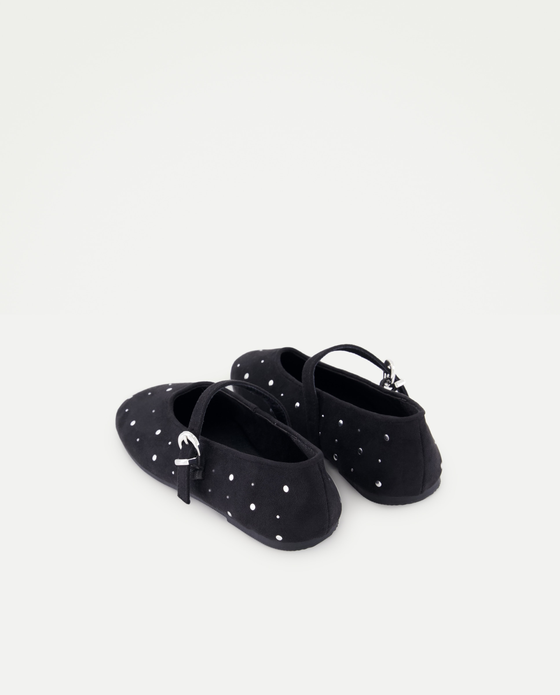 Sabrinas com Tachas Preto-3
