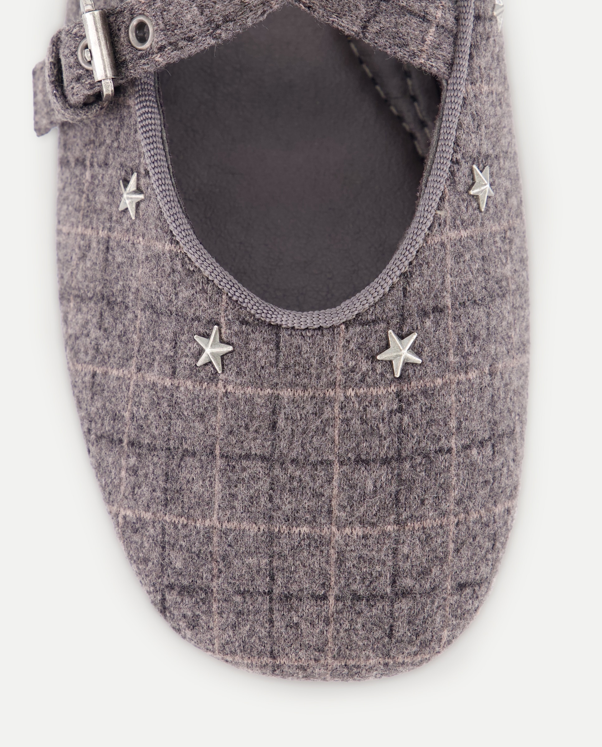 Sapatos de Presilha com Mini Tachas aos Quadrados Chumbo-5