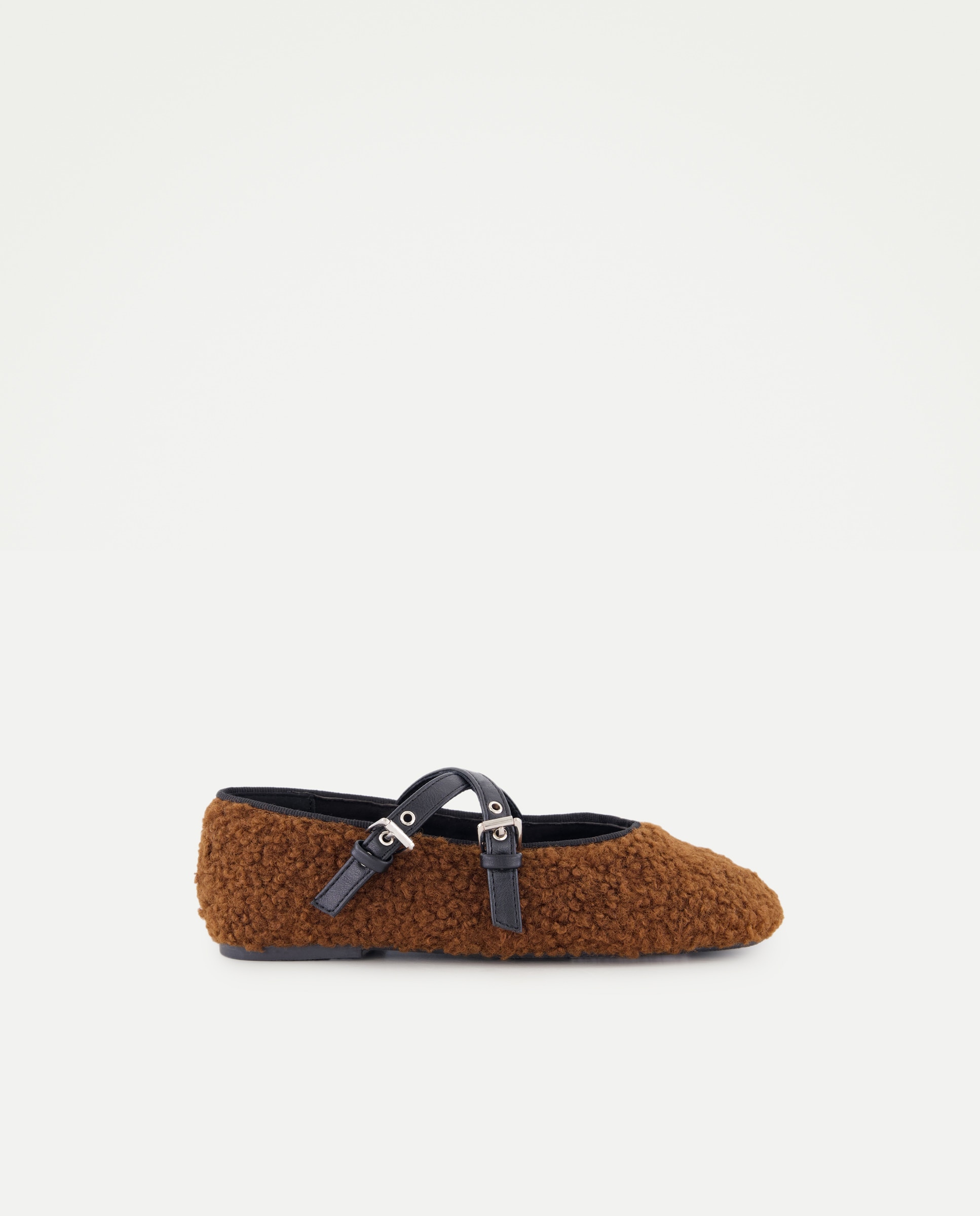 Imagem 0 de Sapatos de Presilha em Têxtil Buclé 