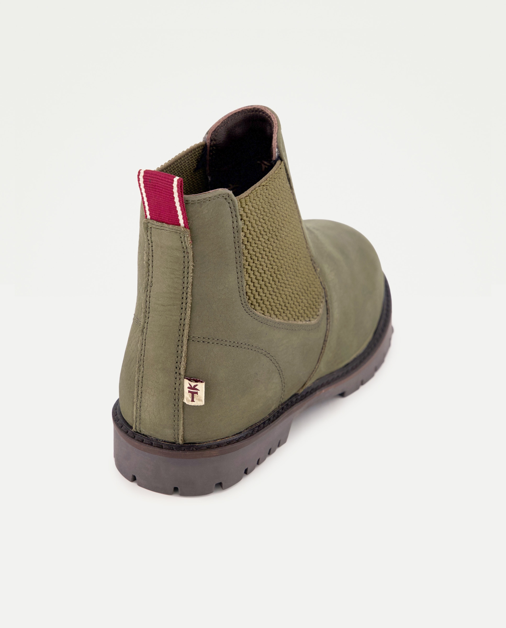 Botins Chelsea em Nobuck com Sola Track 520 Caqui-3