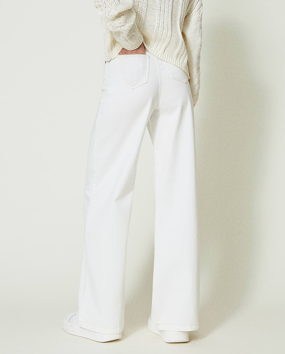 Jeans de Perna Larga Branco-3