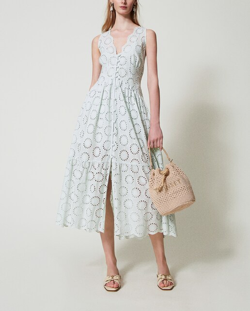 Imagem 0 de Vestido Comprido com Bordado InglÊs