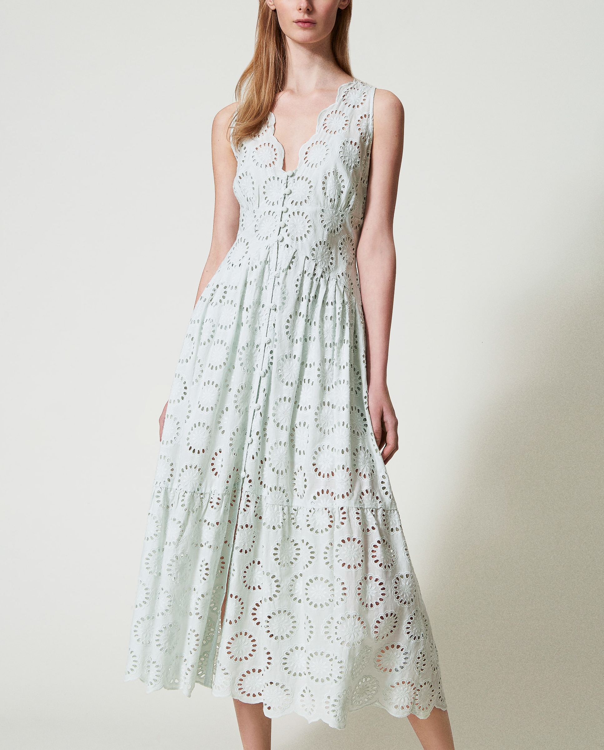 Vestido Comprido com Bordado InglÊs Verde-2