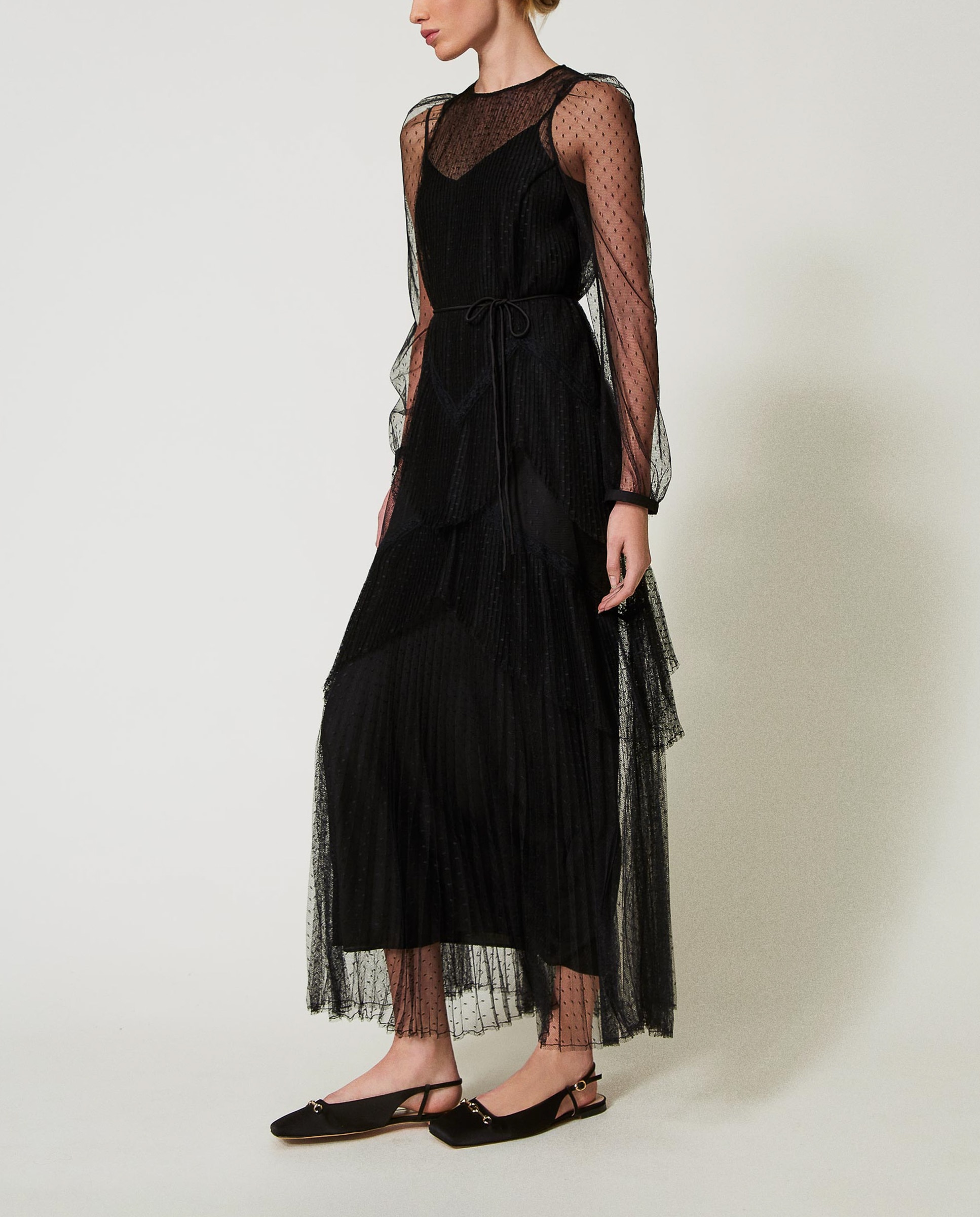 Imagem 0 de Vestido Comprido de Tule Plissado