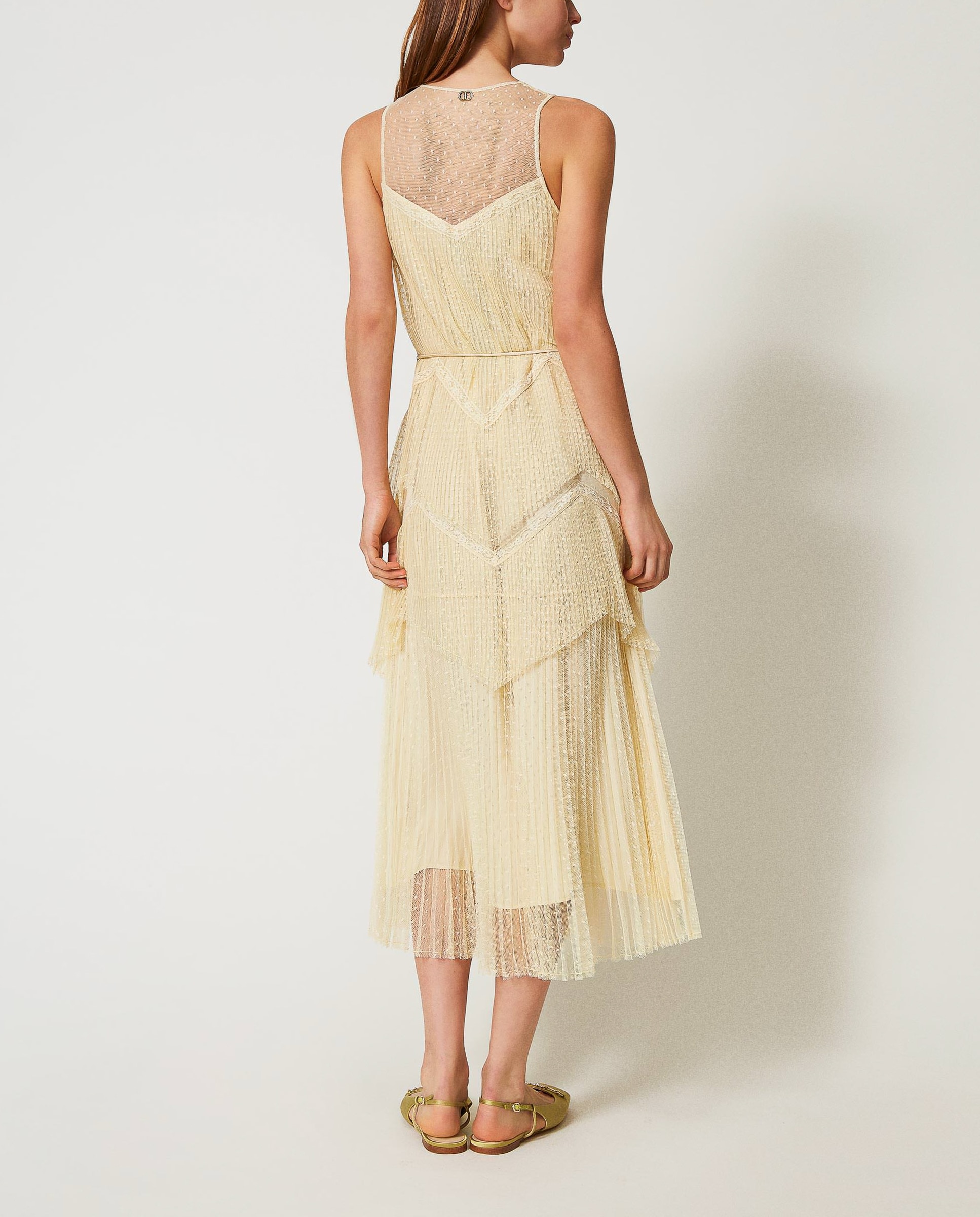 Vestido Comprido de Tule Plissado Amarelo-3