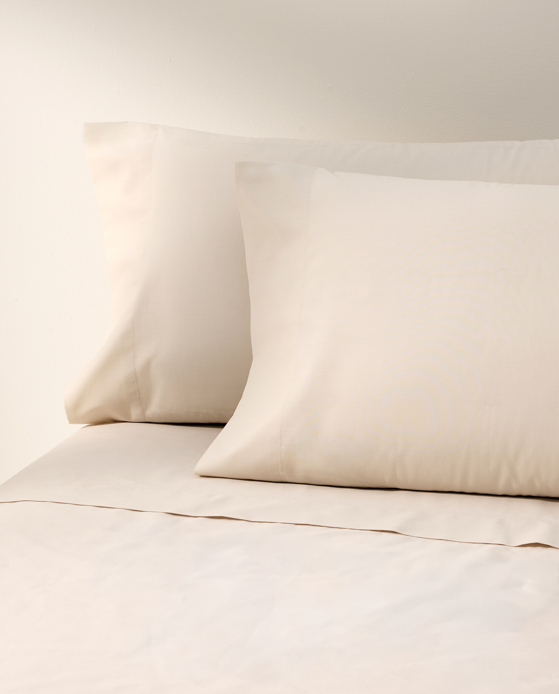 Funda de almohada lisa polycotton beige Beige-1