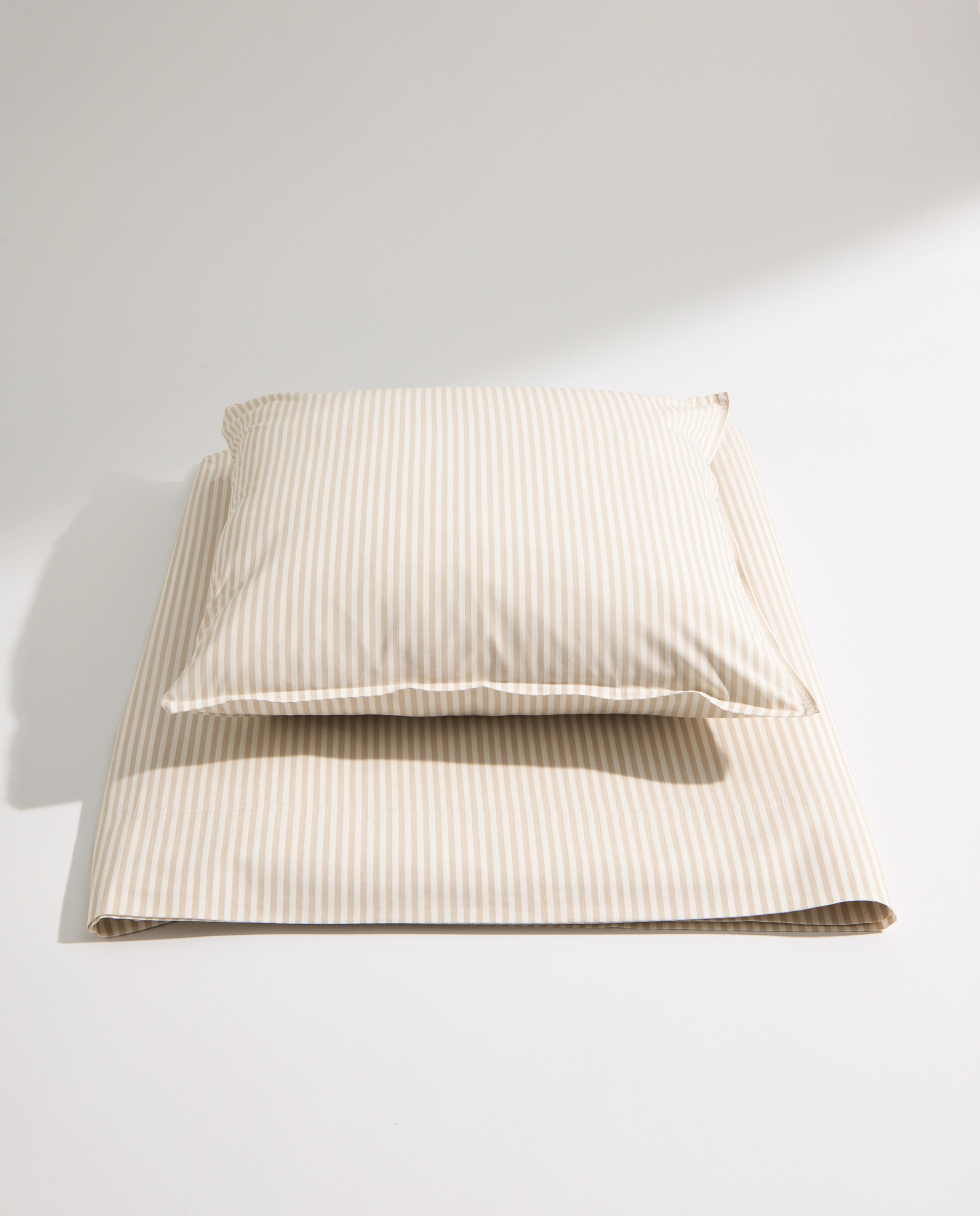 Juego de sábanas rayas beige Beige-3