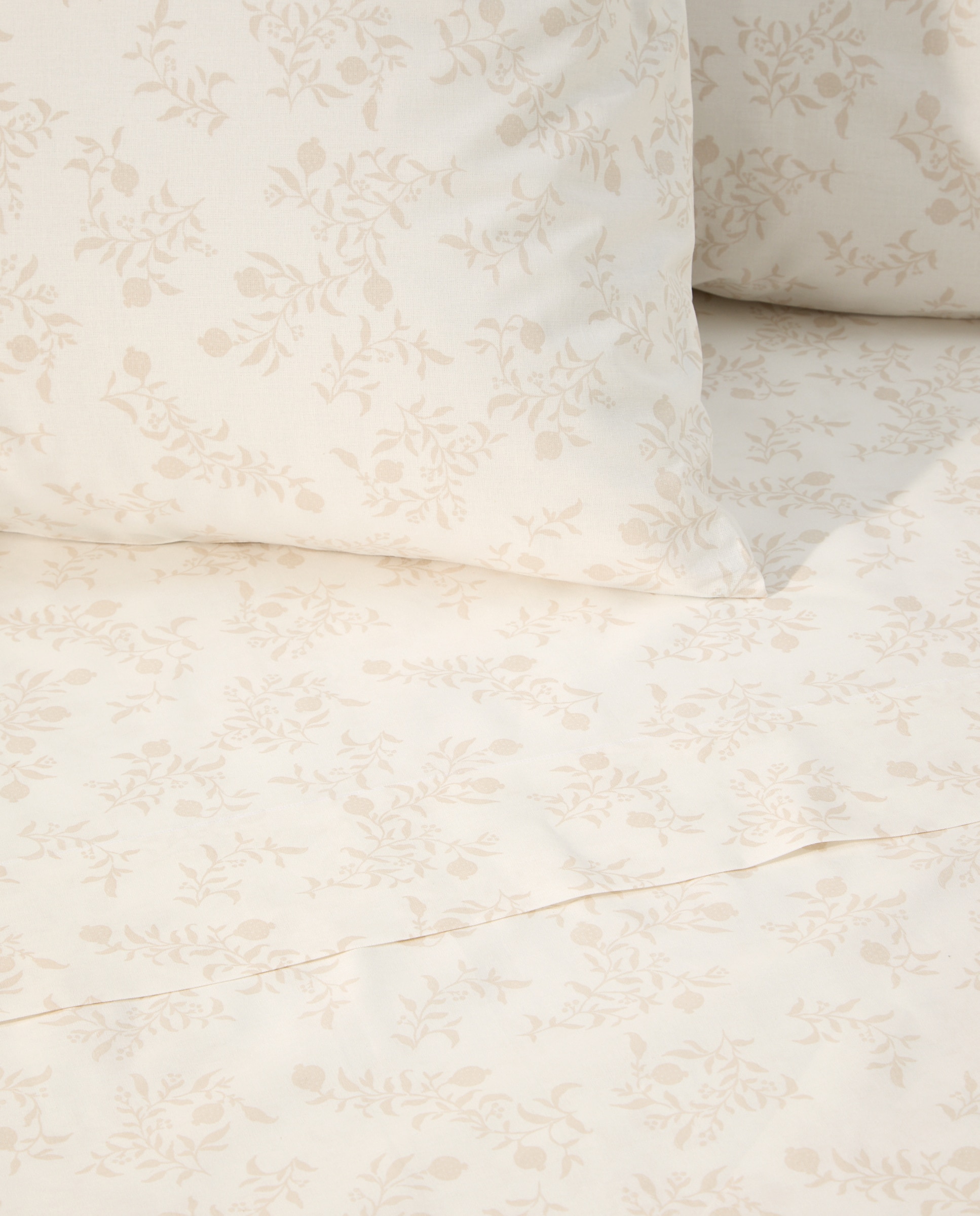 Juego de sábanas flores beige Beige-2