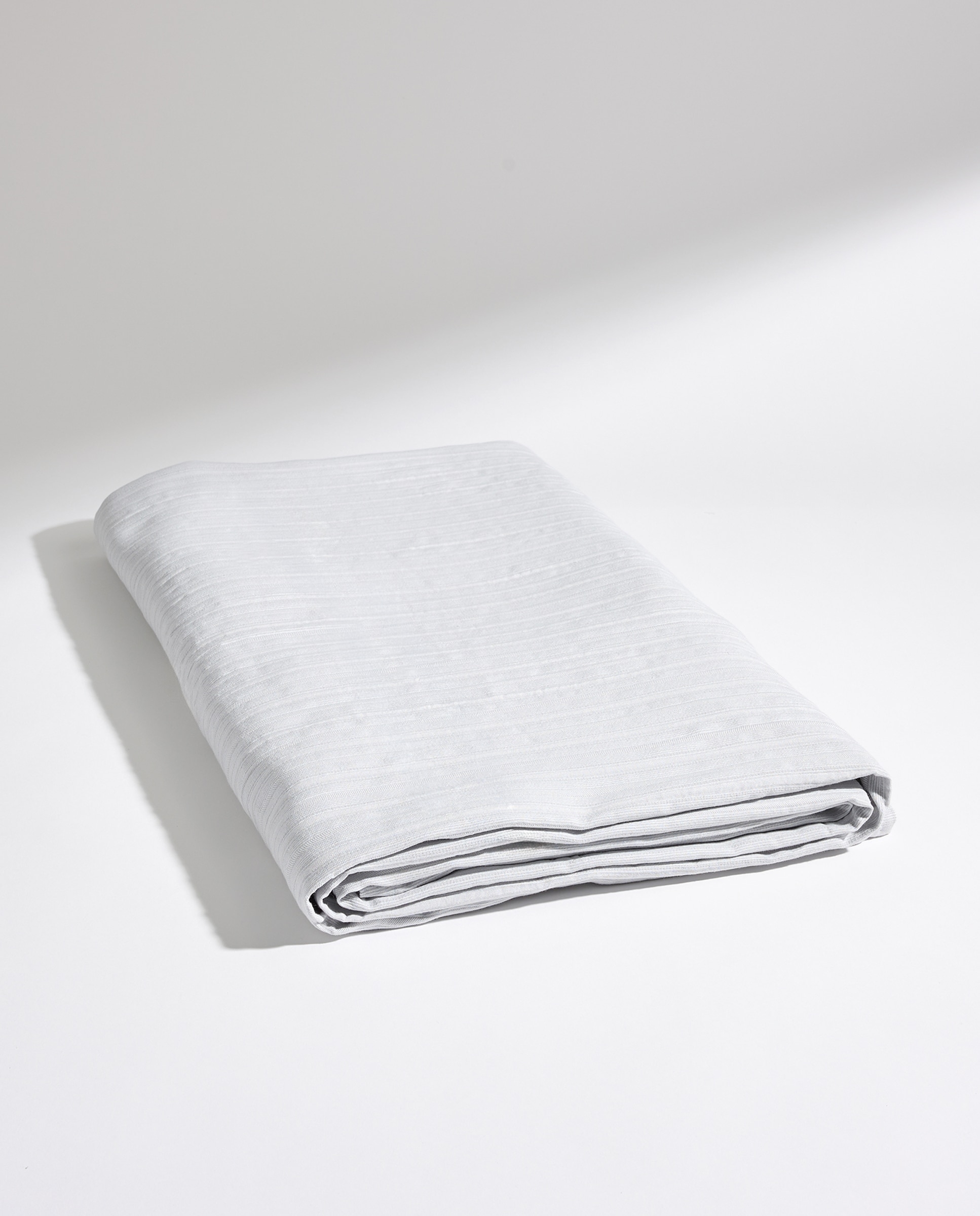 Colcha estructura rayas gris claro Gris claro-4