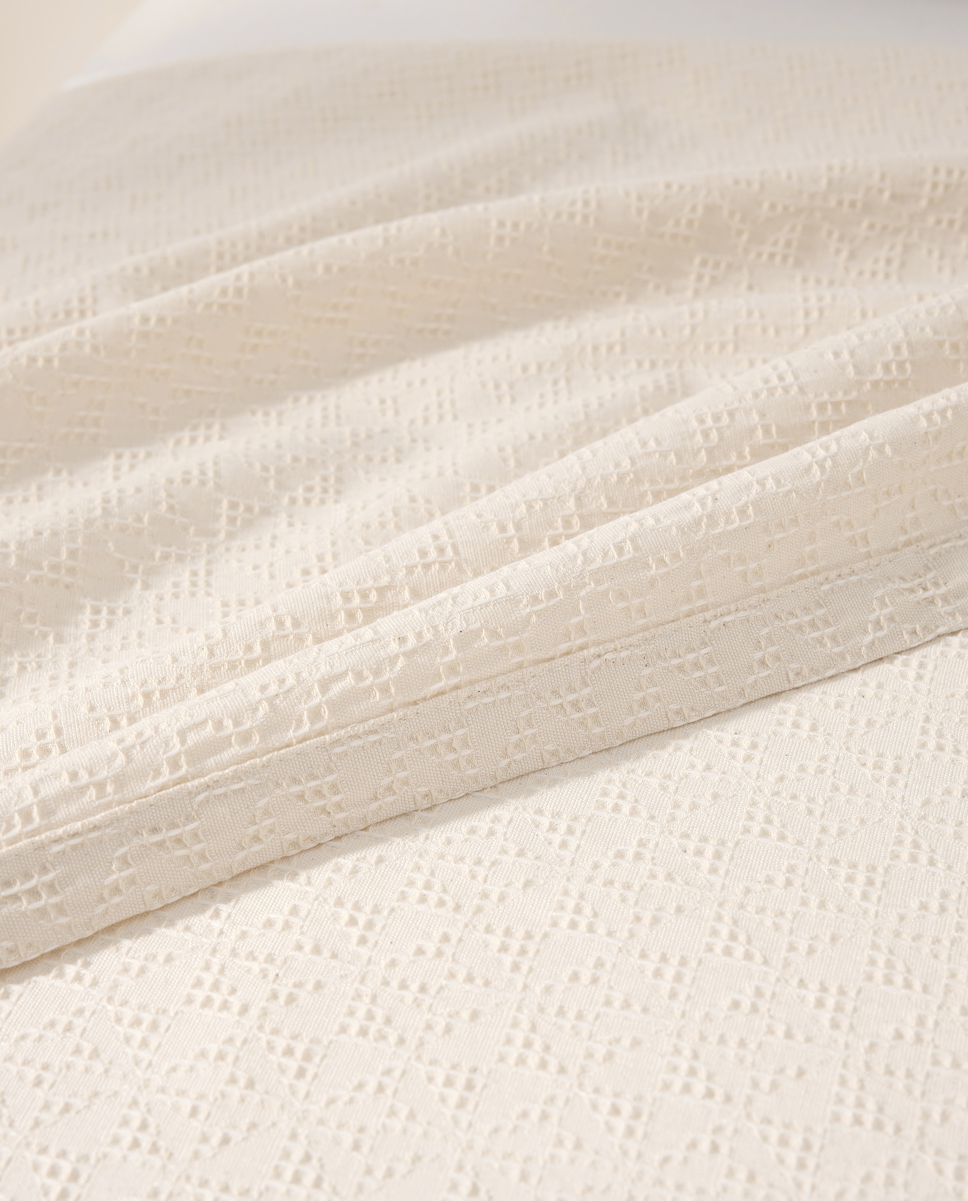 Colcha lisa beige Beige-2