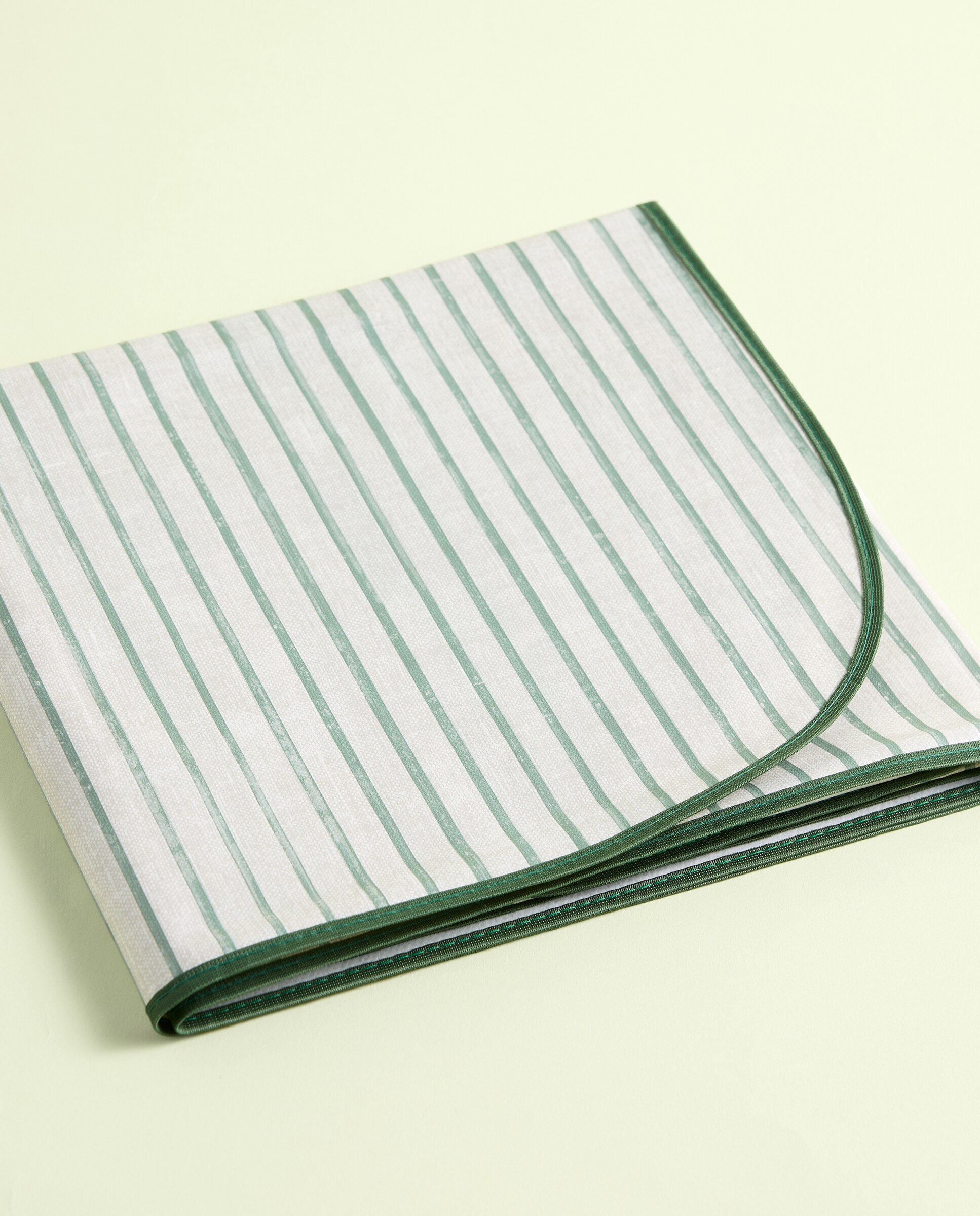 Imagen 0 de Mantel antimanchas resinado PVC Rayas