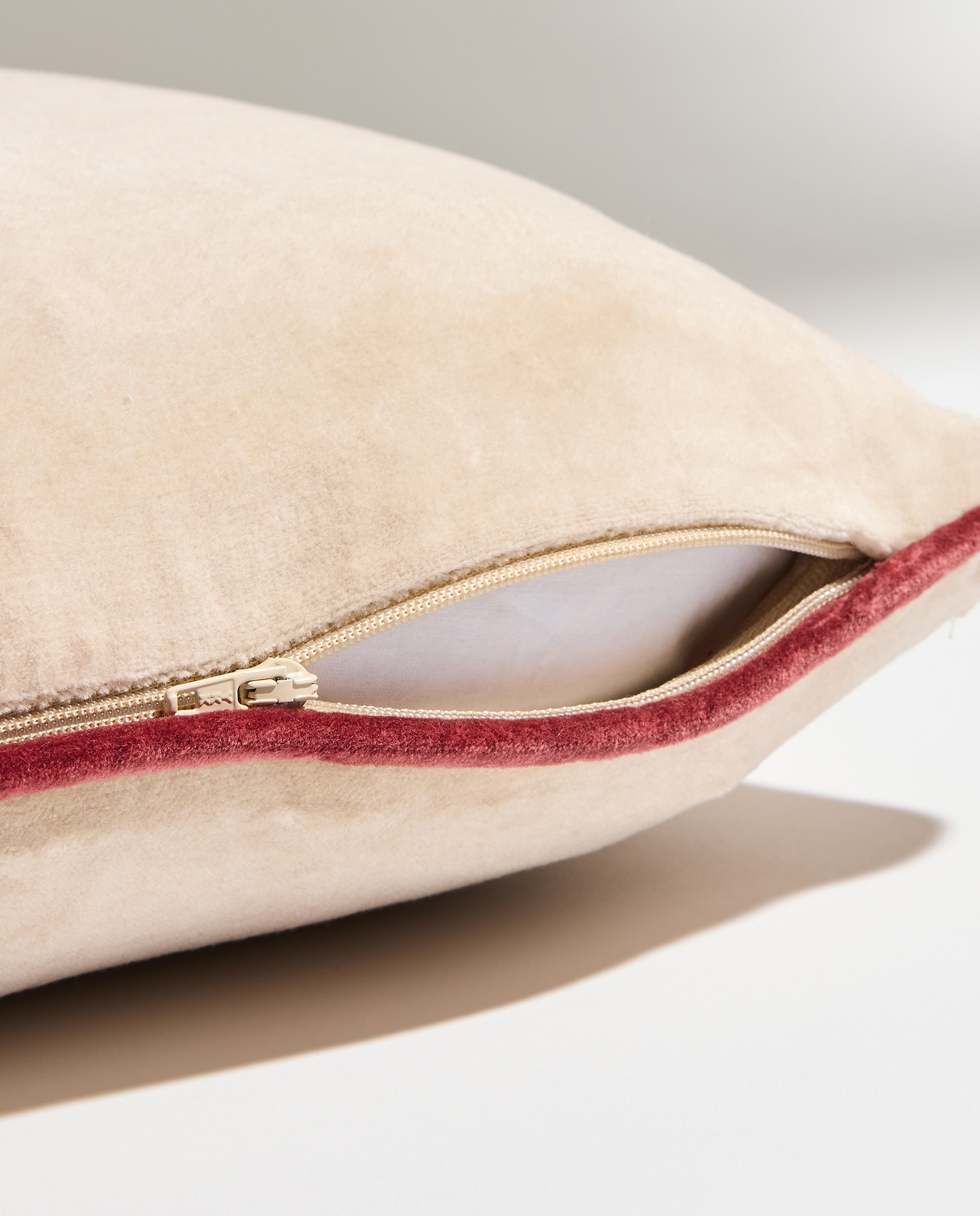 Cojín decorativo terciopelo beige Beige-4