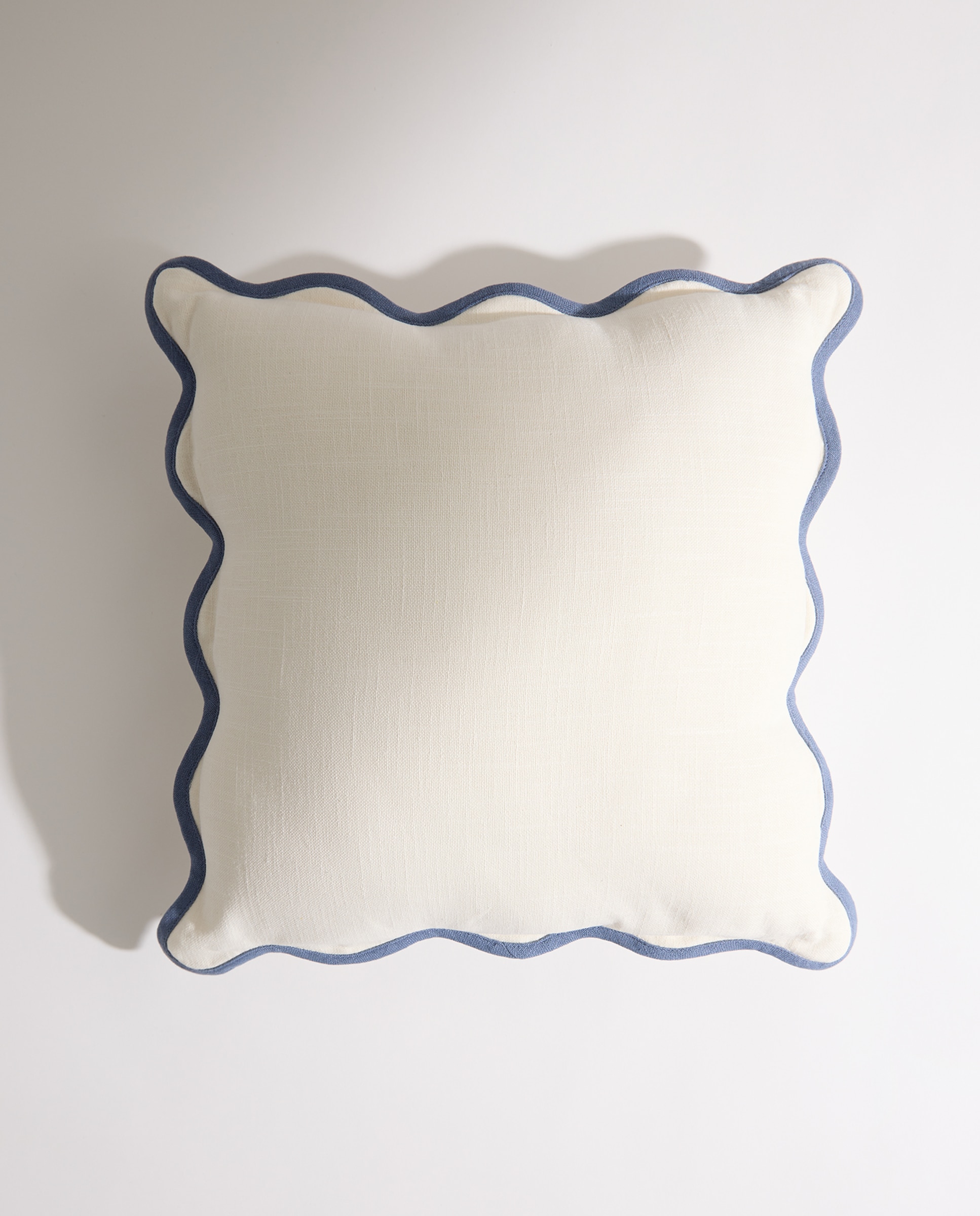 Cojín decorativo liso ondas azul Azul-2