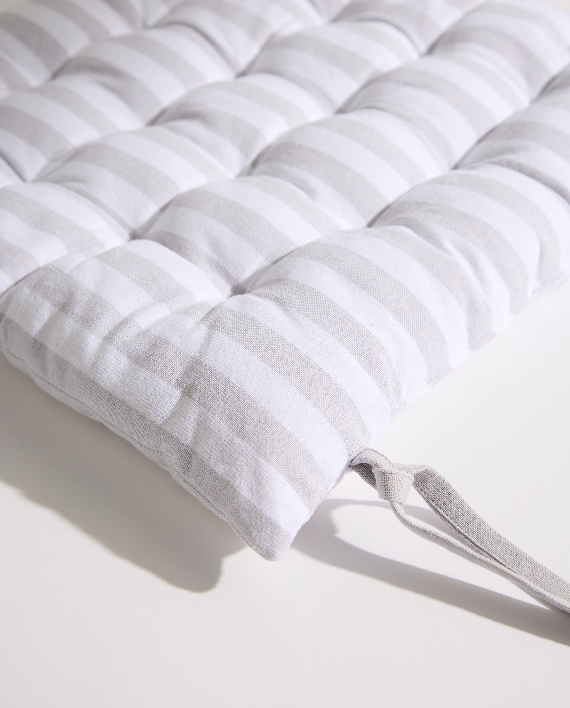 Cojín para silla rayas gris claro Gris claro-3