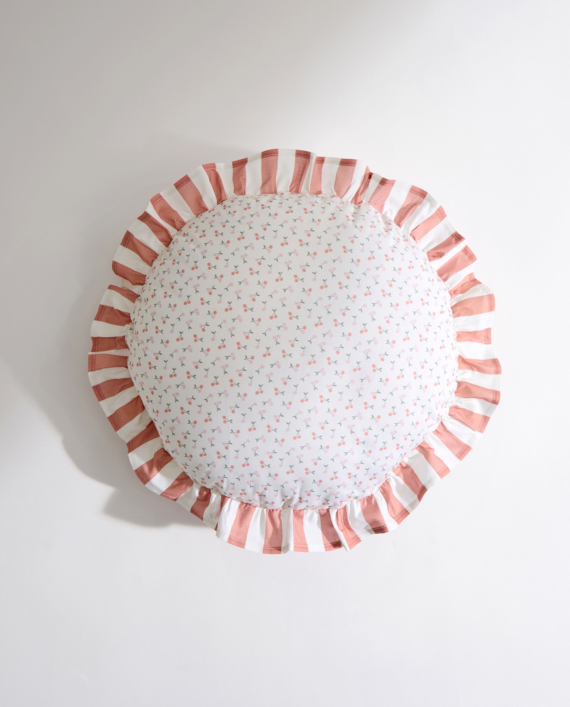 Cojín decorativo infantil cerezas Rosa-2