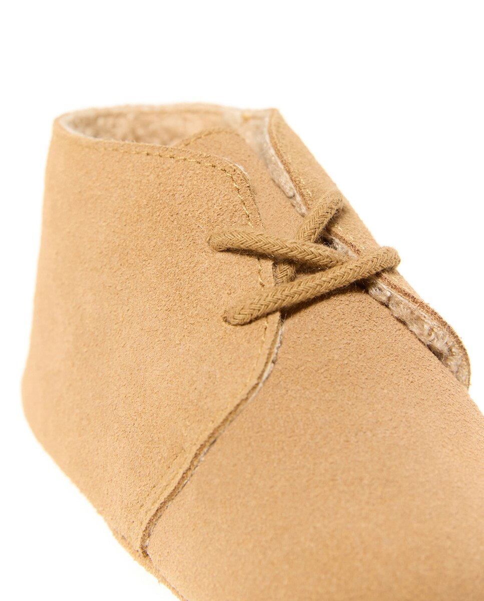 Sapatilhas Tipo Sapatos de Presilha em Pele Camel-5