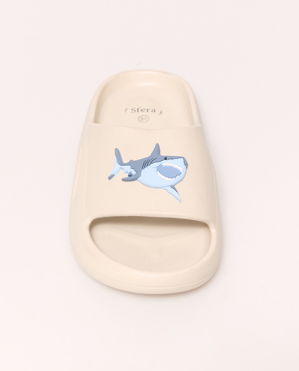 Imagem 0 de Chinelos de Volume com Tubarão