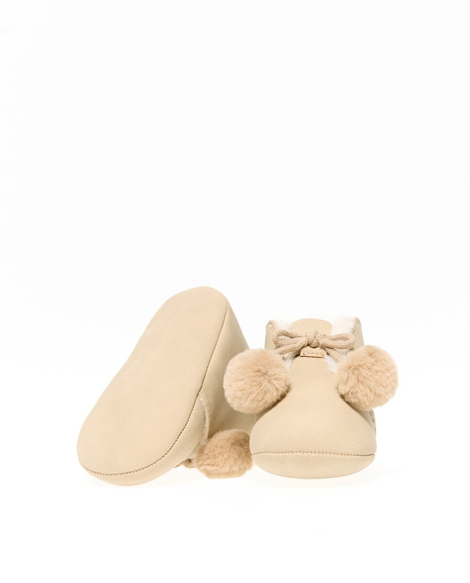 Botas de Tricot com Pompons Bege-3