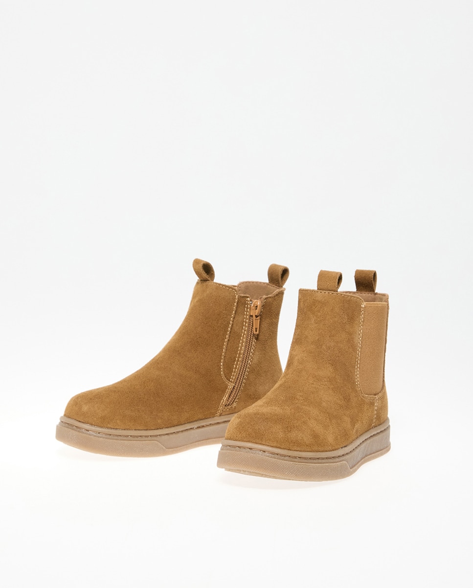 Botins Chelsea em Pele com Sola de Borracha Torrado-2
