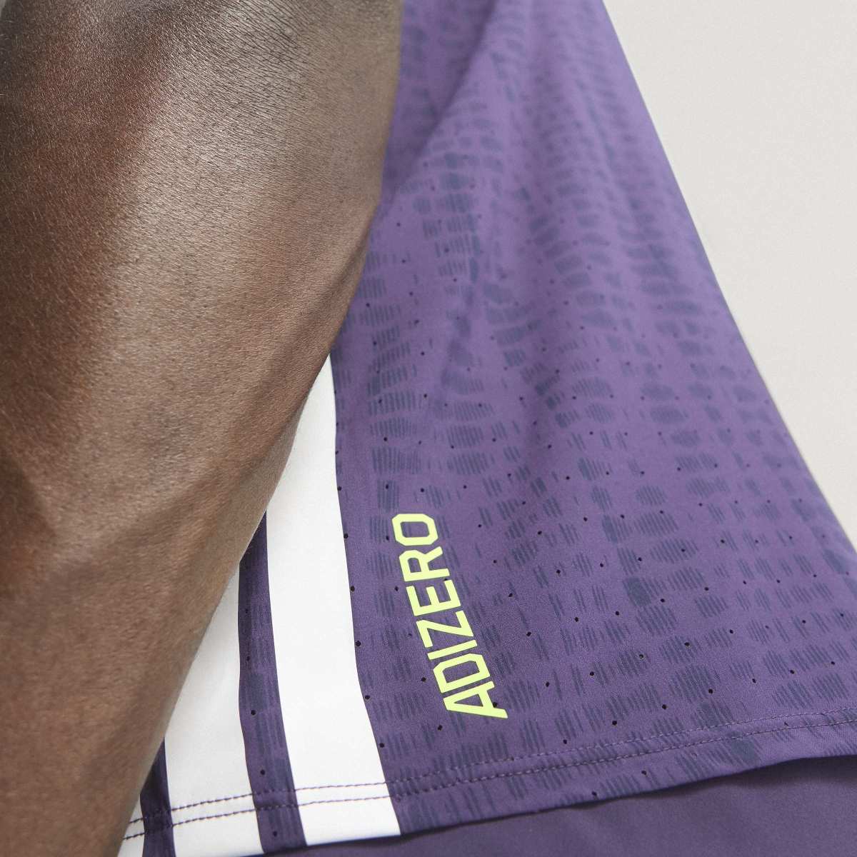 T-shirt de Homem Adizero Win Races Violeta-3