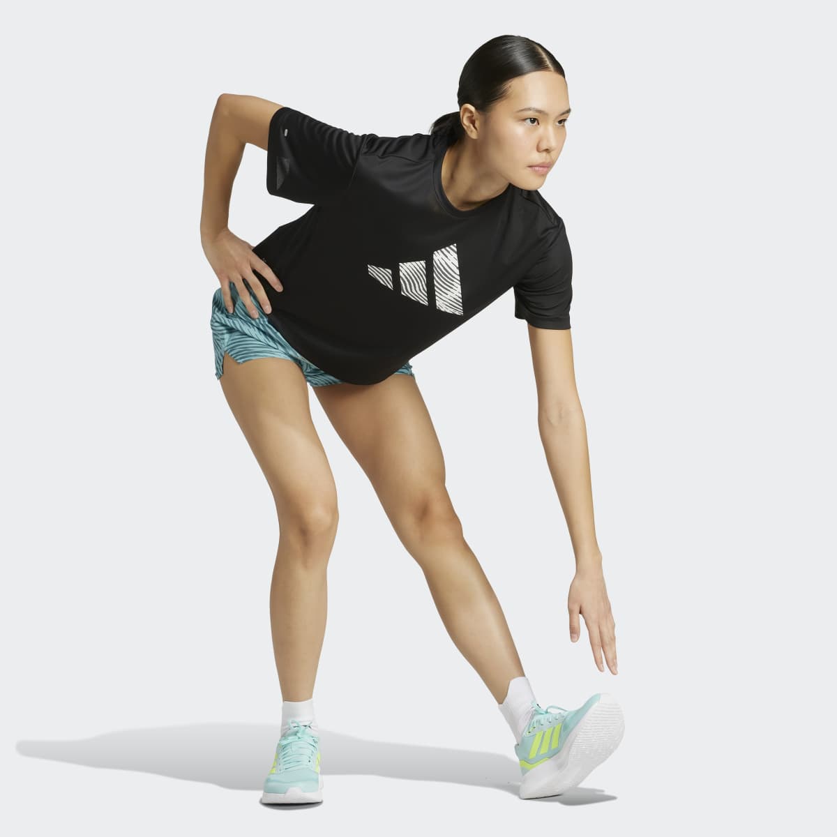 T-shirt de Mulher Adi365 Running Essentials Brand Love Preto-6
